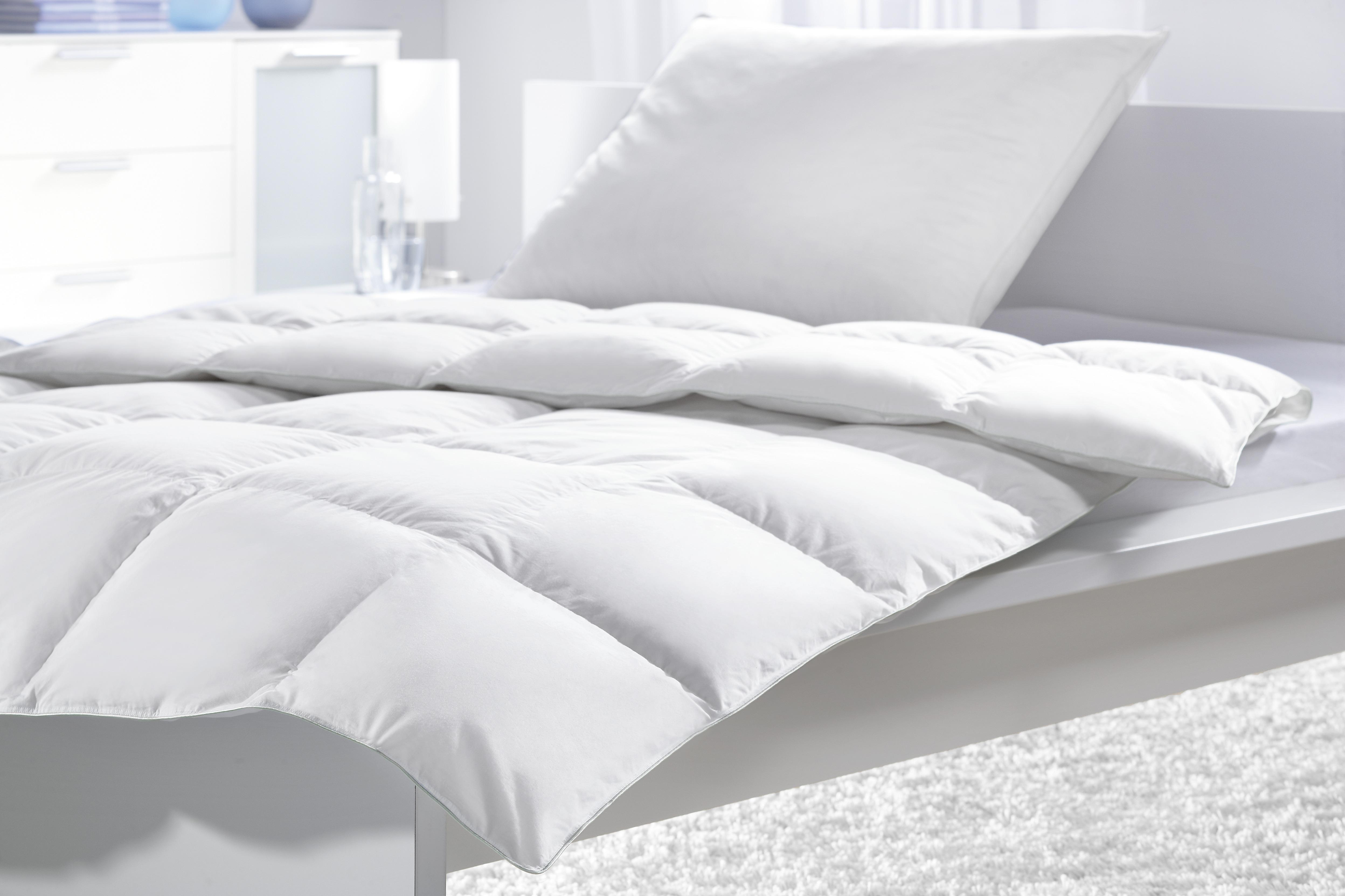 Daunendecke Modern Mittel ca. 140x200cm - Weiß, Textil (135-140/200cm) - Nadana
