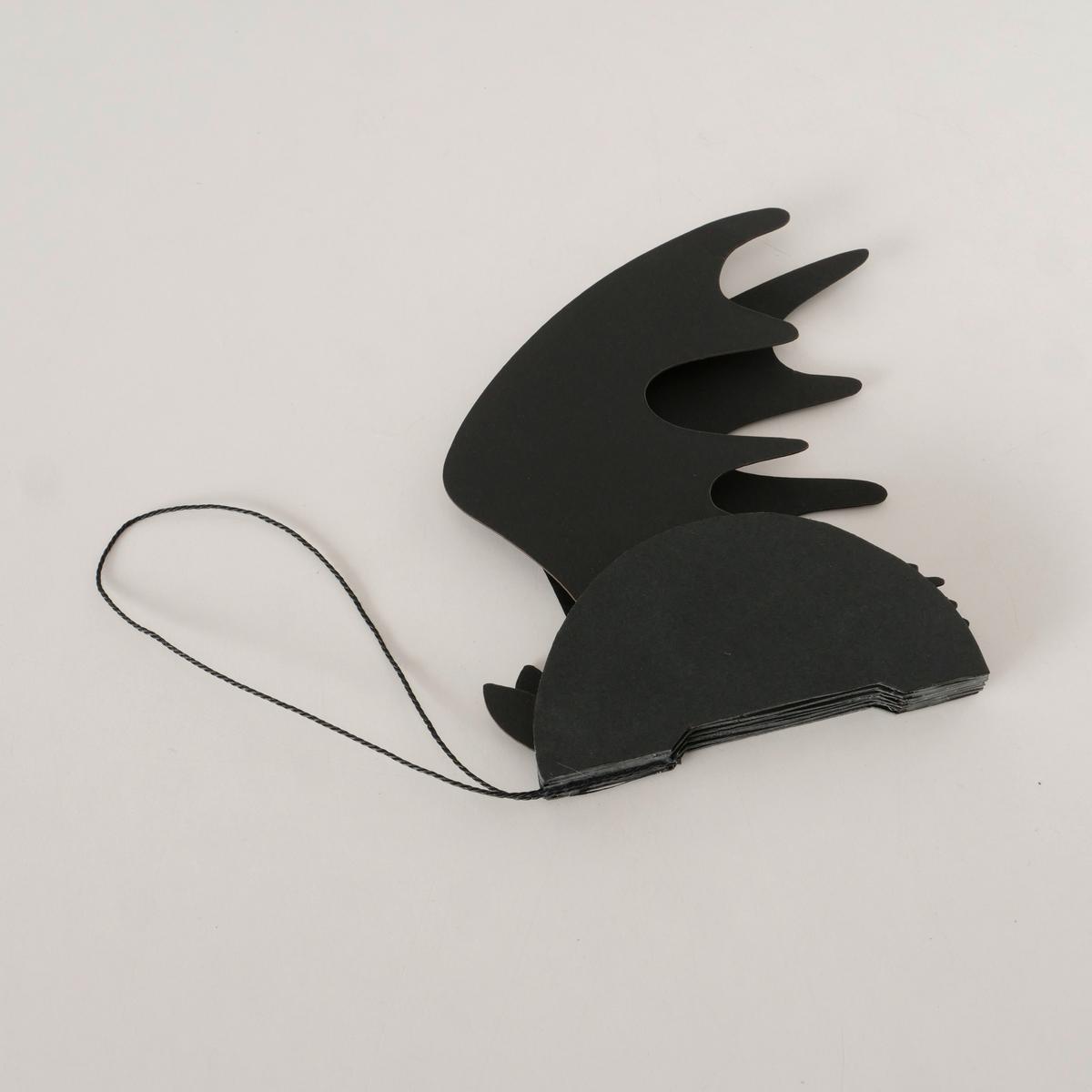 Dekohänger Batty I Schwarz - Schwarz, Basics, Papier/Kunststoff (25/10/11cm) - Mömax