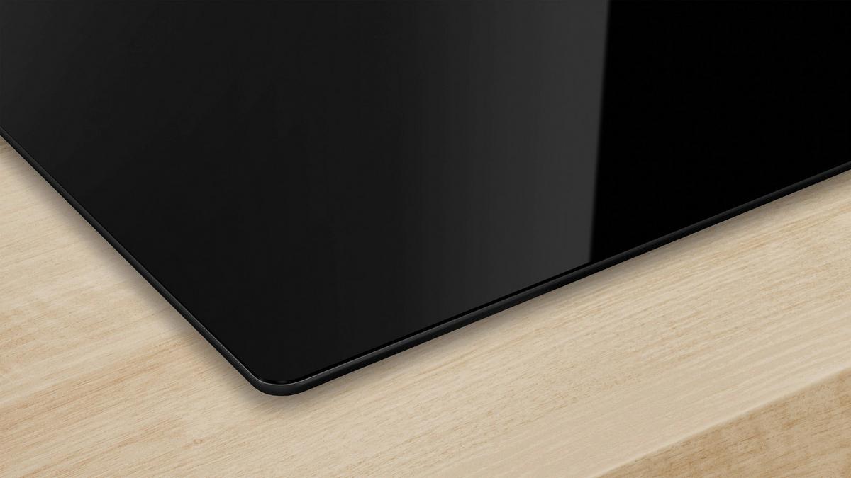 Glaskeramikkochfeld PKE61RAA2E in Schwarz - Schwarz, Basics (59,2/4,5/52,2cm) - Bosch