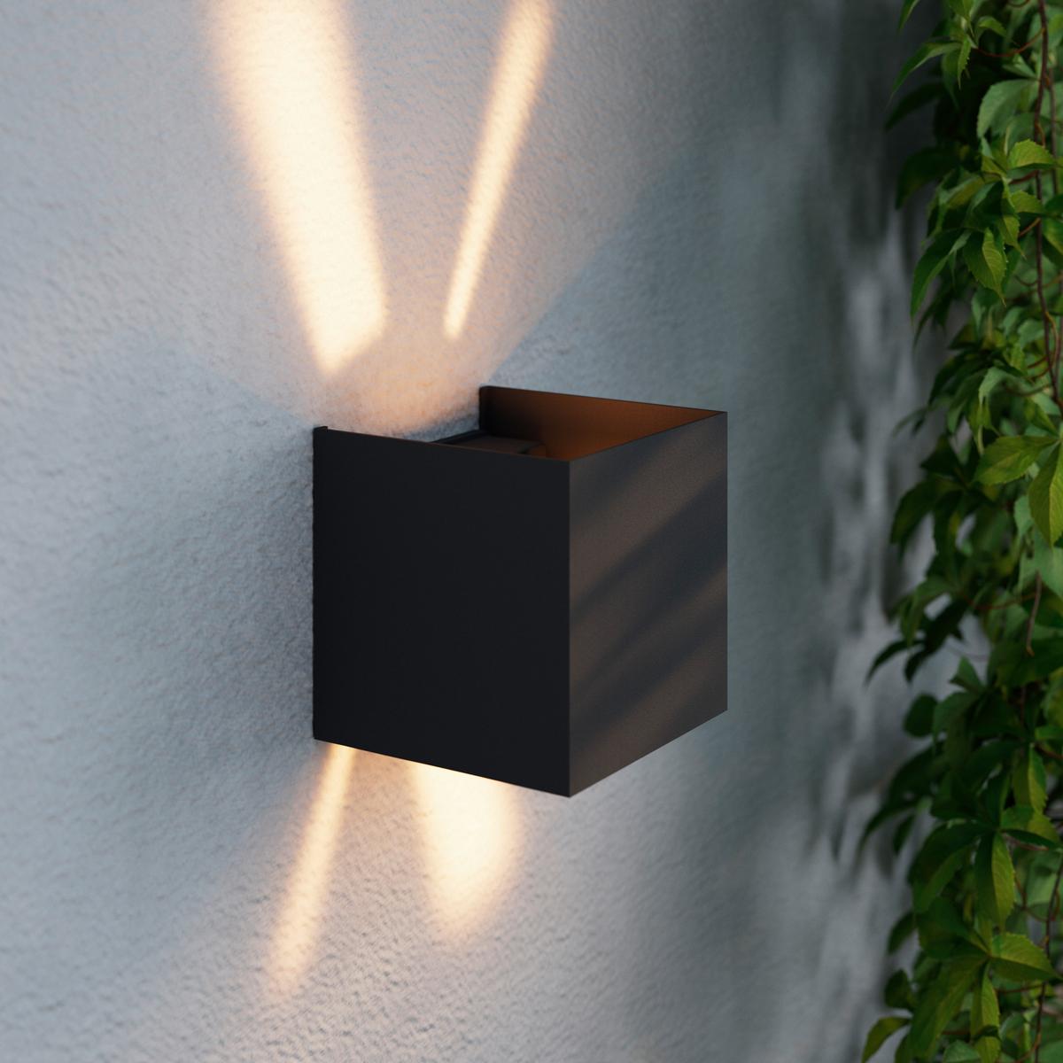 KINKIET LED ATLAS *SBN* - czarny, Basics, tworzywo sztuczne/metal (10/10/10cm) - Novel