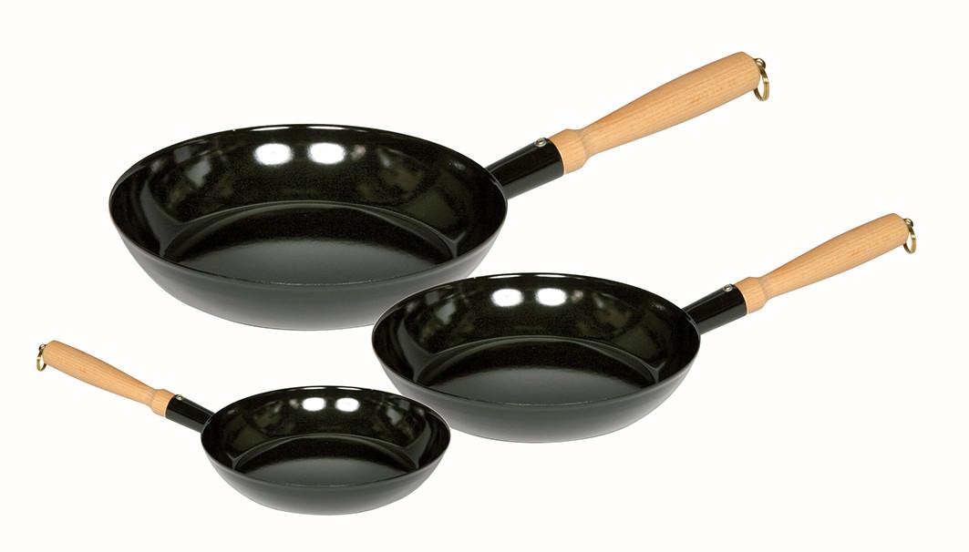 ZESTAW PATELNI 3-CZĘŚCIOWY - czarny, Basics, metal/drewno (20+24+26cm) - Riess