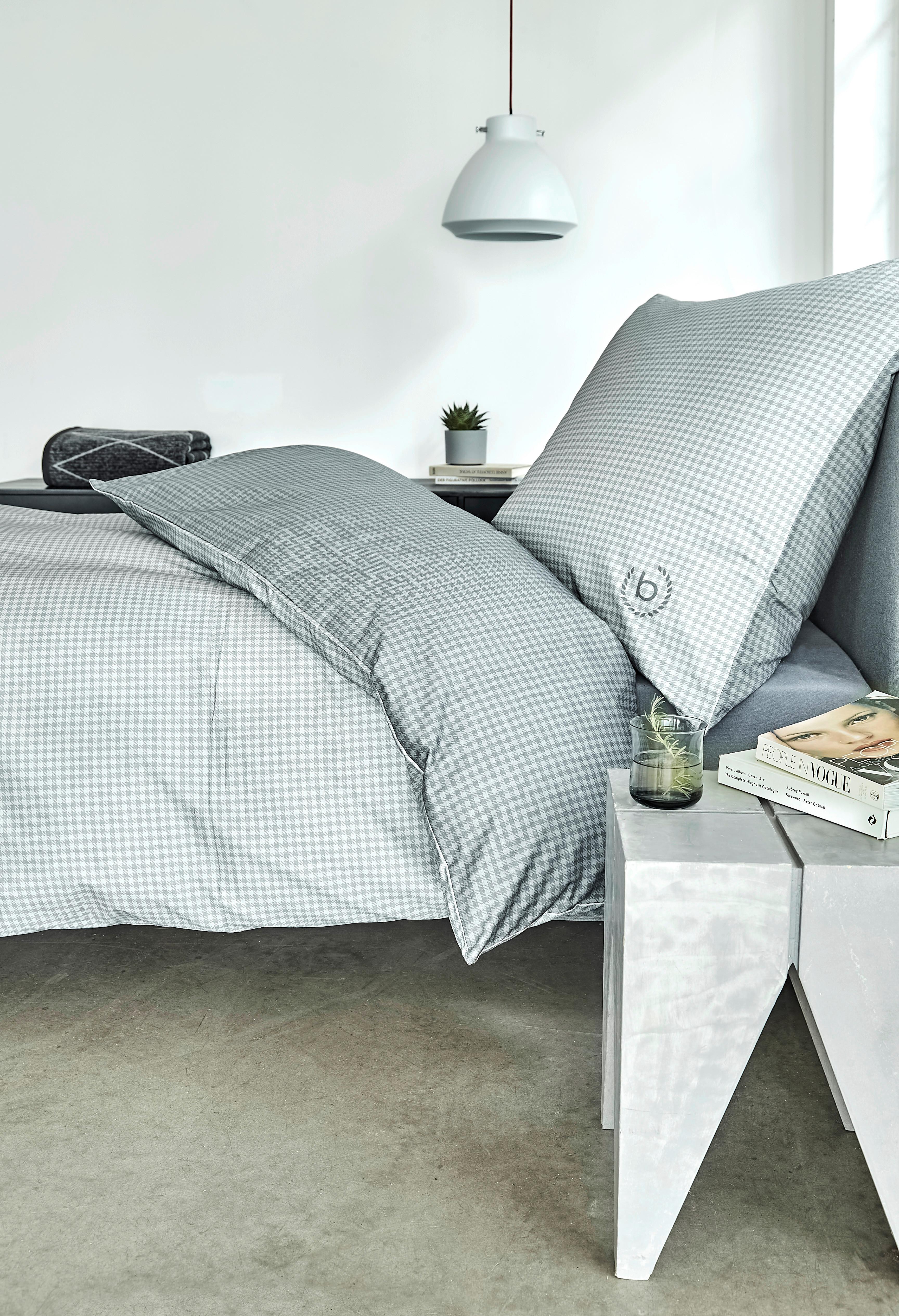 Bettwäsche Bugatti Satin ca. 135x200cm - Anthrazit/Grau, KONVENTIONELL, Textil (135/200cm) - Bugatti