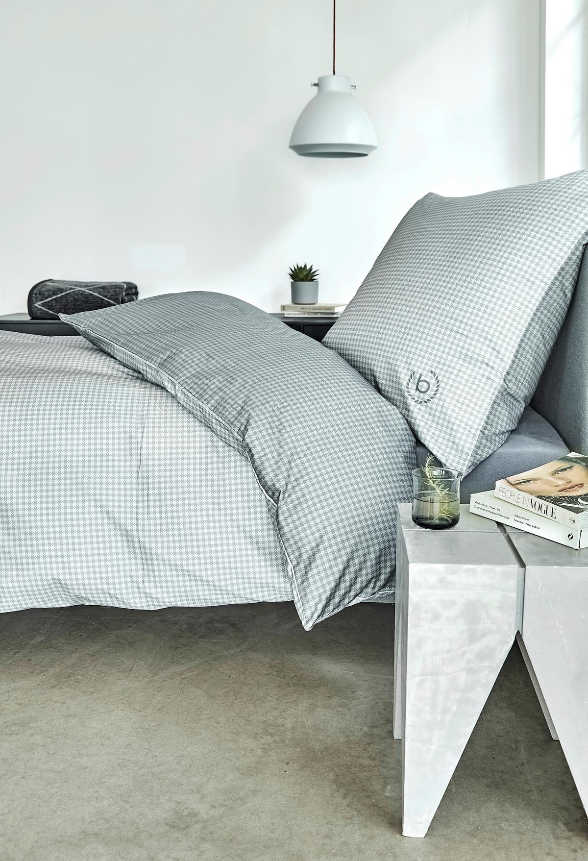 Bettwäsche Bugatti Satin ca. 135x200cm - Anthrazit/Grau, KONVENTIONELL, Textil (135/200cm) - Bugatti