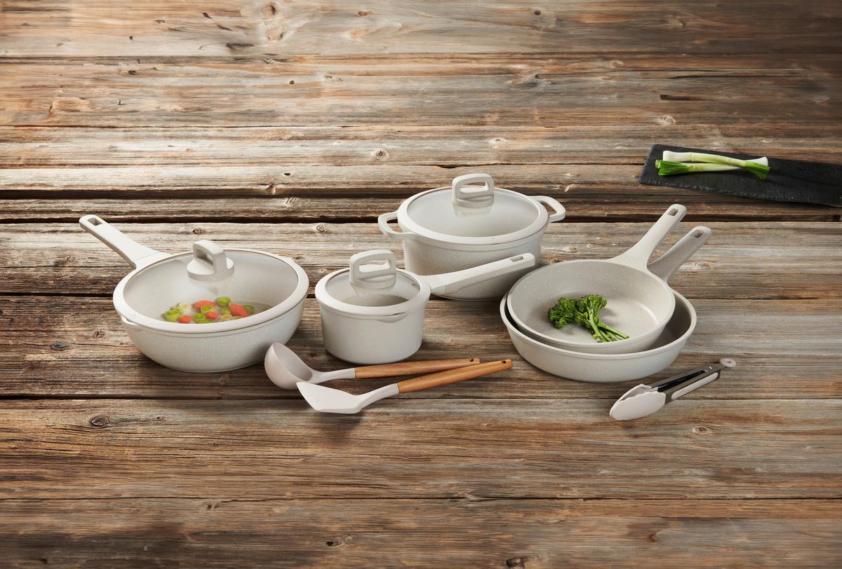 ZESTAW GARNKÓW SAHARA - beżowy/przejrzysty, Basics, tworzywo sztuczne/metal - Homeware Profession.