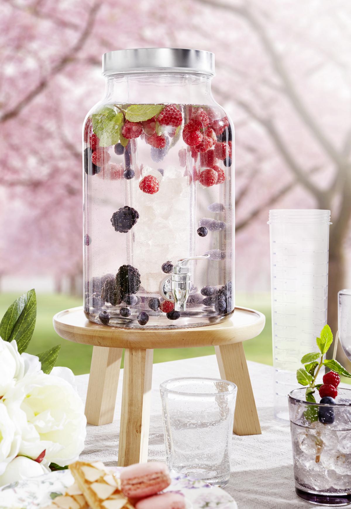 DOZOWNIK DO NAPOJÓW 50684-2 - kolor stalowy/przezroczysty, Basics, tworzywo sztuczne/metal (5,6l) - Novel