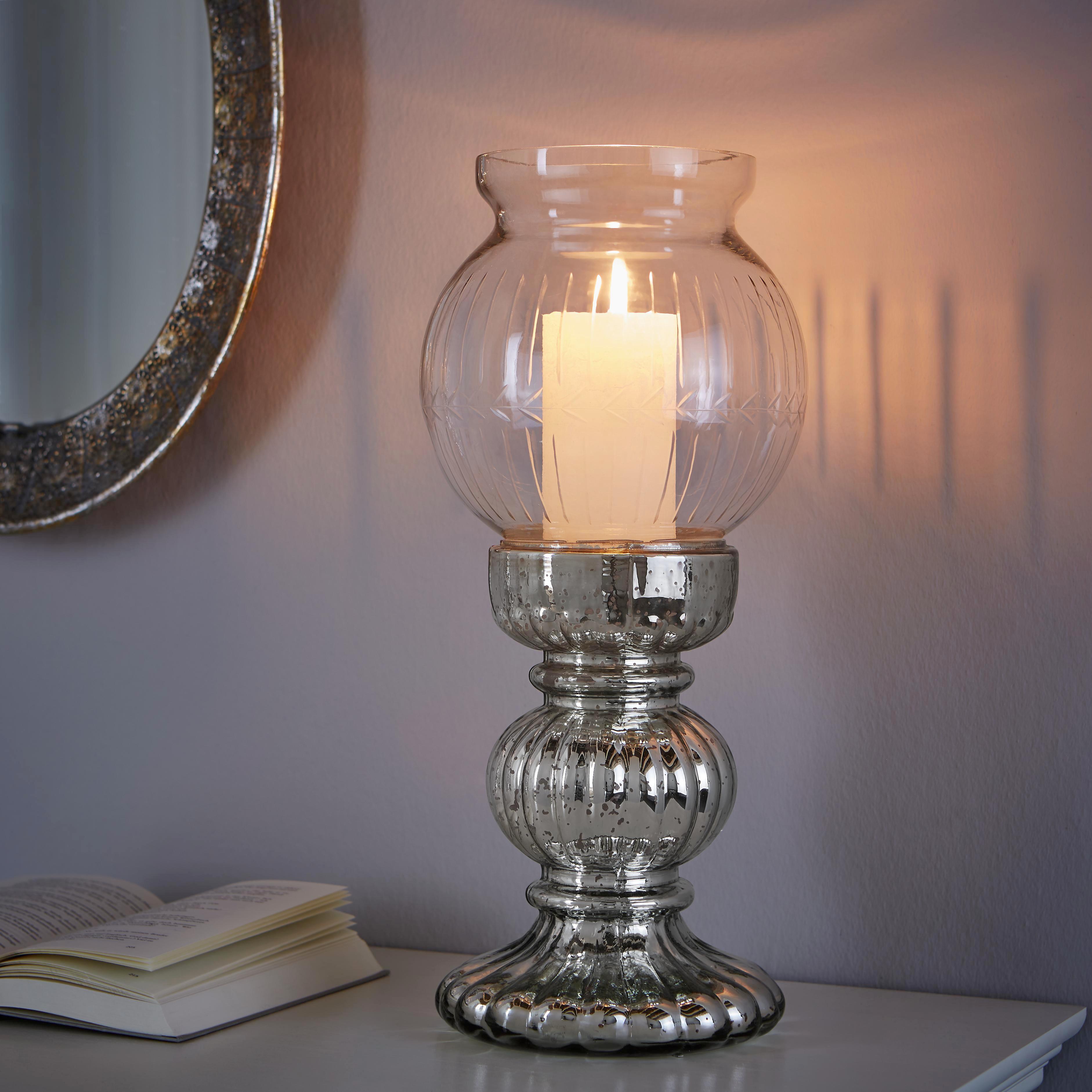 Kerzenhalter in Silber H ca. 45 cm 'Charline' - Silberfarben, KONVENTIONELL, Glas/Metall - Bessagi Home