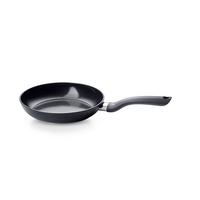PATELNIA DO SMAŻENIA 111-001-24-100/0 - czarny, Basics, metal (24/5cm) - Fissler