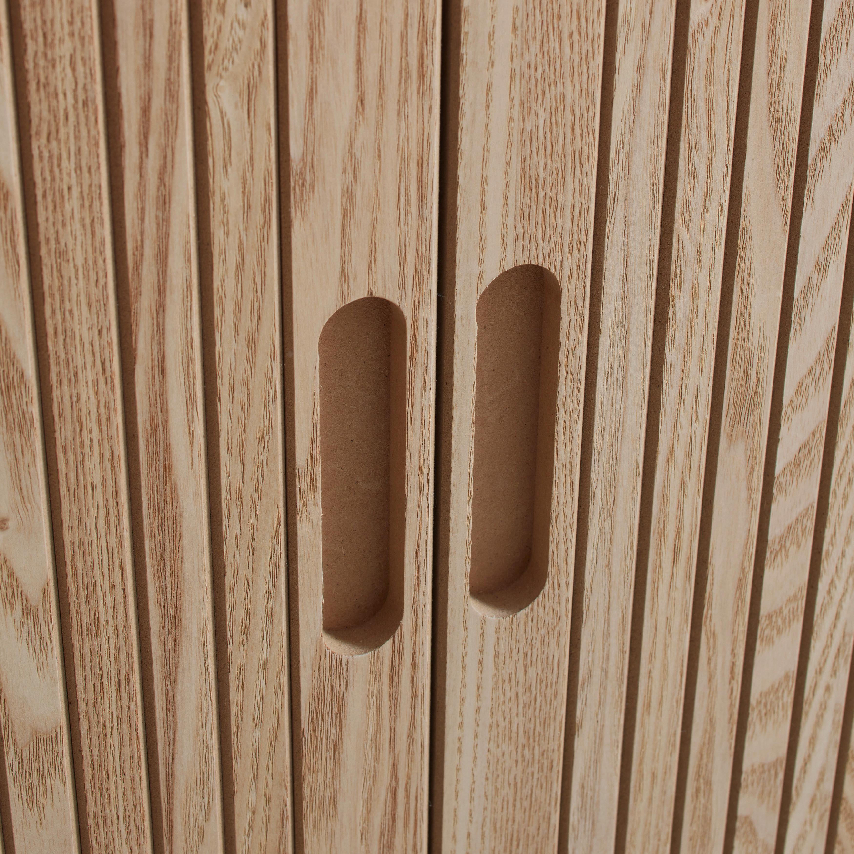 BYRÅ SKANDY - naturfärgad, Modern, trämaterial/trä (70/80/30cm) - Premium Living