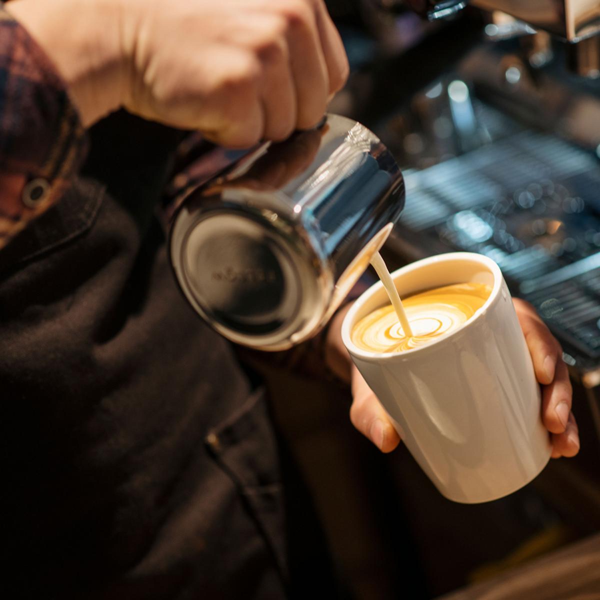 KUBEK COFFEE TO GO 10-4865-9310 VILLEROY & BOCH - biały, Basics, ceramika (290ml) - like.Villeroy & Boch