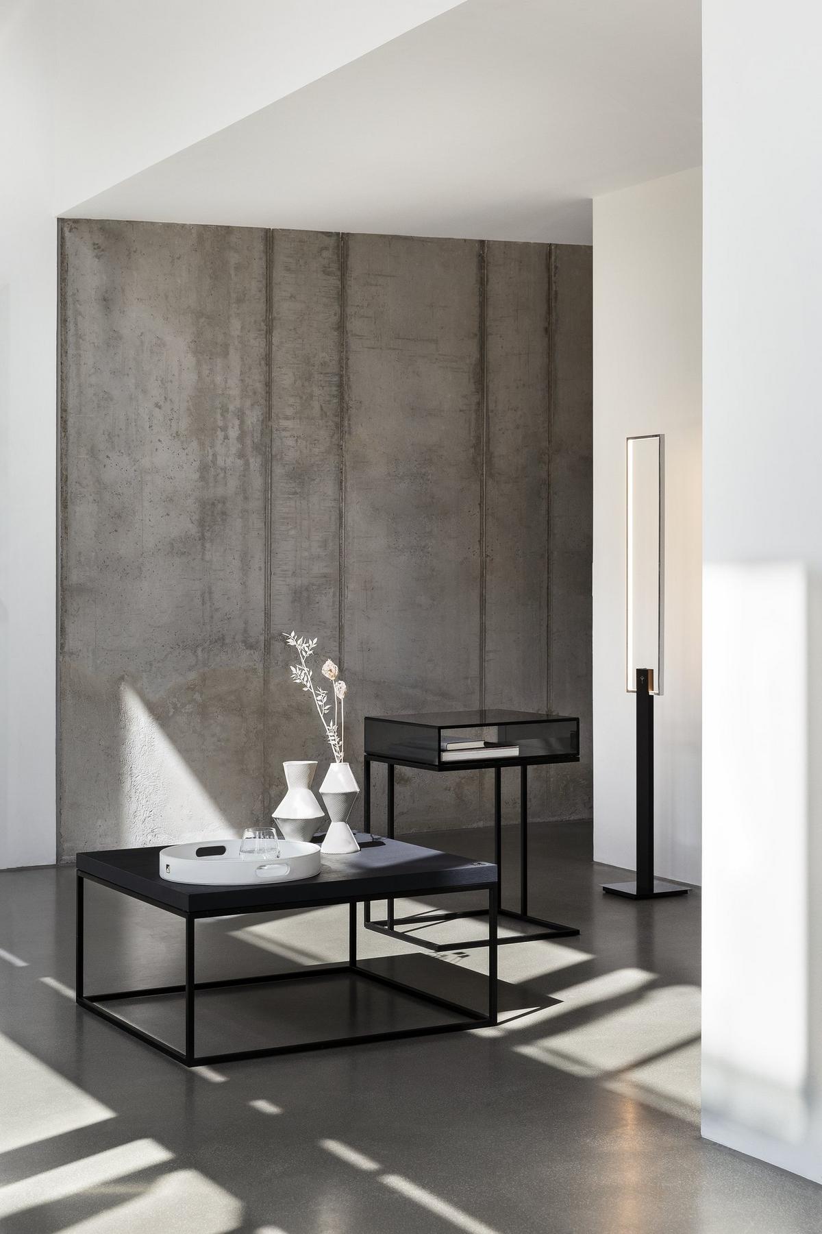 LAMPA STOJĄCA LED 34213* CUBE LIGHTS JOOP! - Design, tworzywo sztuczne/metal (19/1,6/147cm) - Joop!