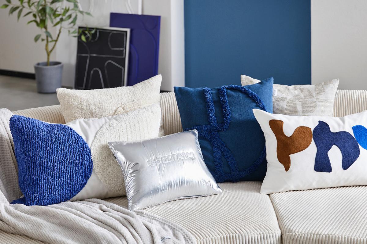 Wohnlandschaft Limoncello m. Hocker ca.300x160cm Beige Cord - Beige/Schwarz, Design, Kunststoff/Textil (300/160cm) - Livetastic