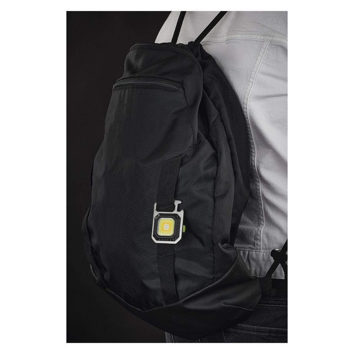 Tölthető LED Elemlámpa 750 Lumen - műanyag (6,1/4,5/2,1cm)