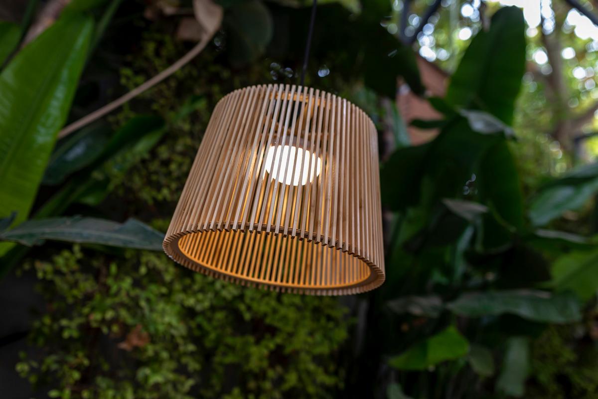 ZEWNĘTRZNA LAMPA WISZĄCA LUMOKH040XXHWN OKINAWA - brązowy, Natur, materiały naturalne (39/28/39cm) - Newgarden