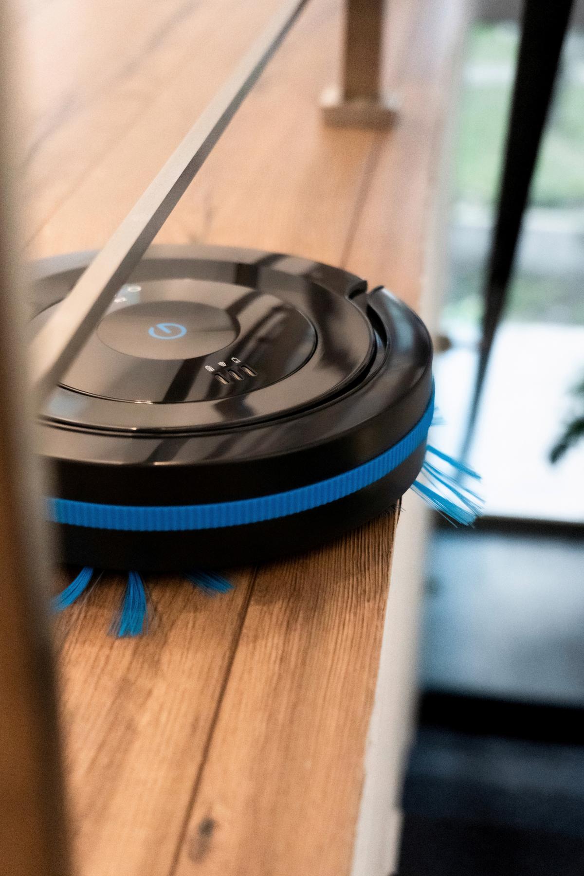 ROBOT ODKURZAJĄCY HOOGO RO 201 - niebieski/ciemnoszary, Konventionell, tworzywo sztuczne (28,5/7cm)