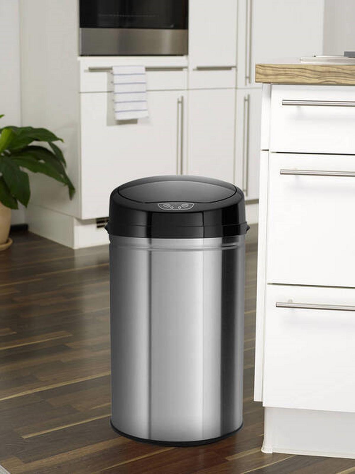 Koš Za Smeti Sensor, Črna, Srebrna, 30 L - srebrne barve/črna, Trend, kovina/umetna masa (31/31/61,5cm) - Echtwerk