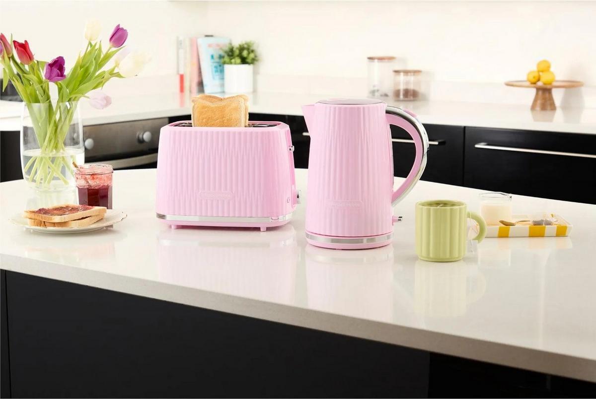 CZAJNIK ELEKTRYCZNY EDEN - jasnoróżowy, Basics, tworzywo sztuczne (16/25/22,5cm) - Russell Hobbs