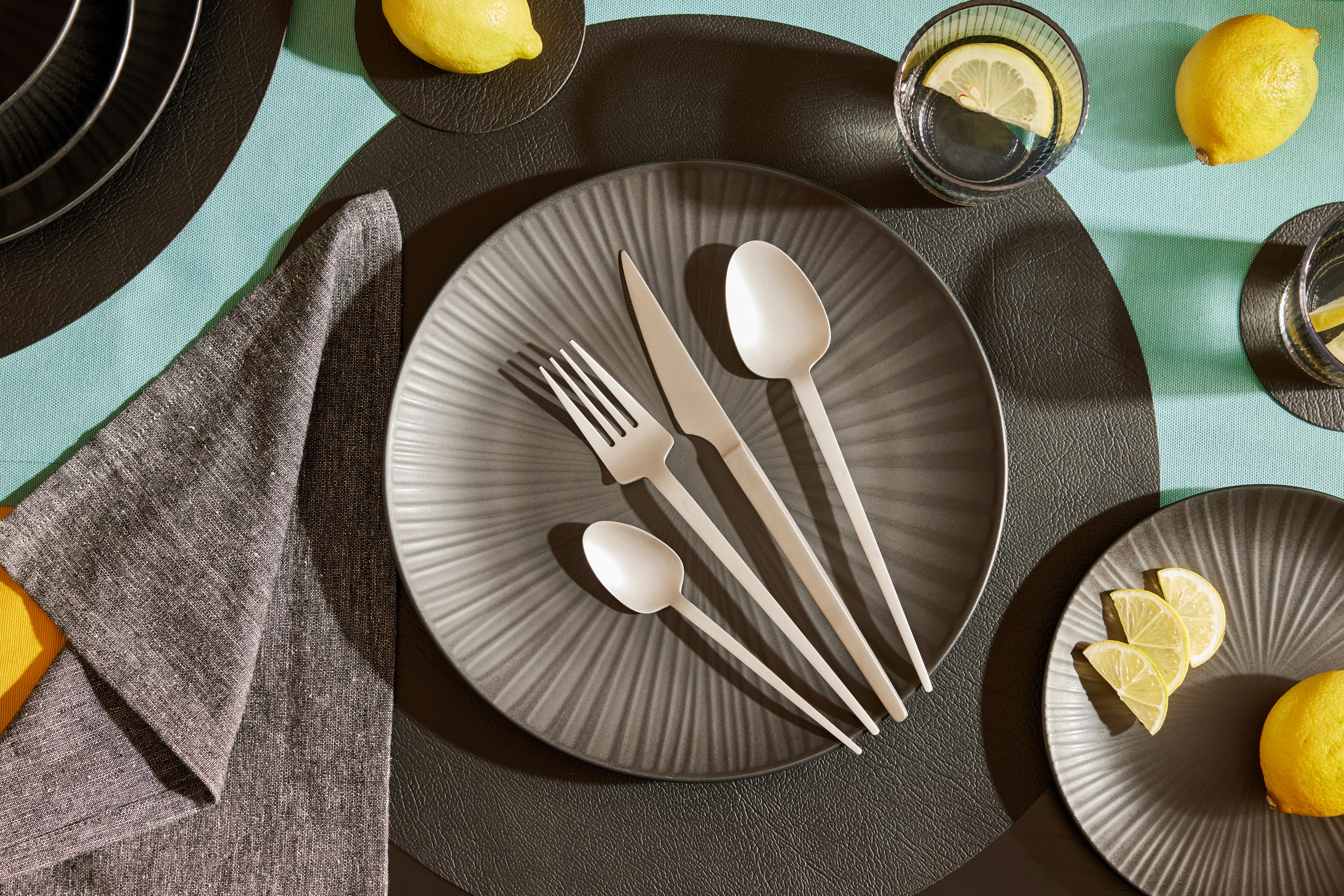 Besteckset Titan Edelstahlfarben 16-teilig - Edelstahlfarben, MODERN, Metall - Modern Living