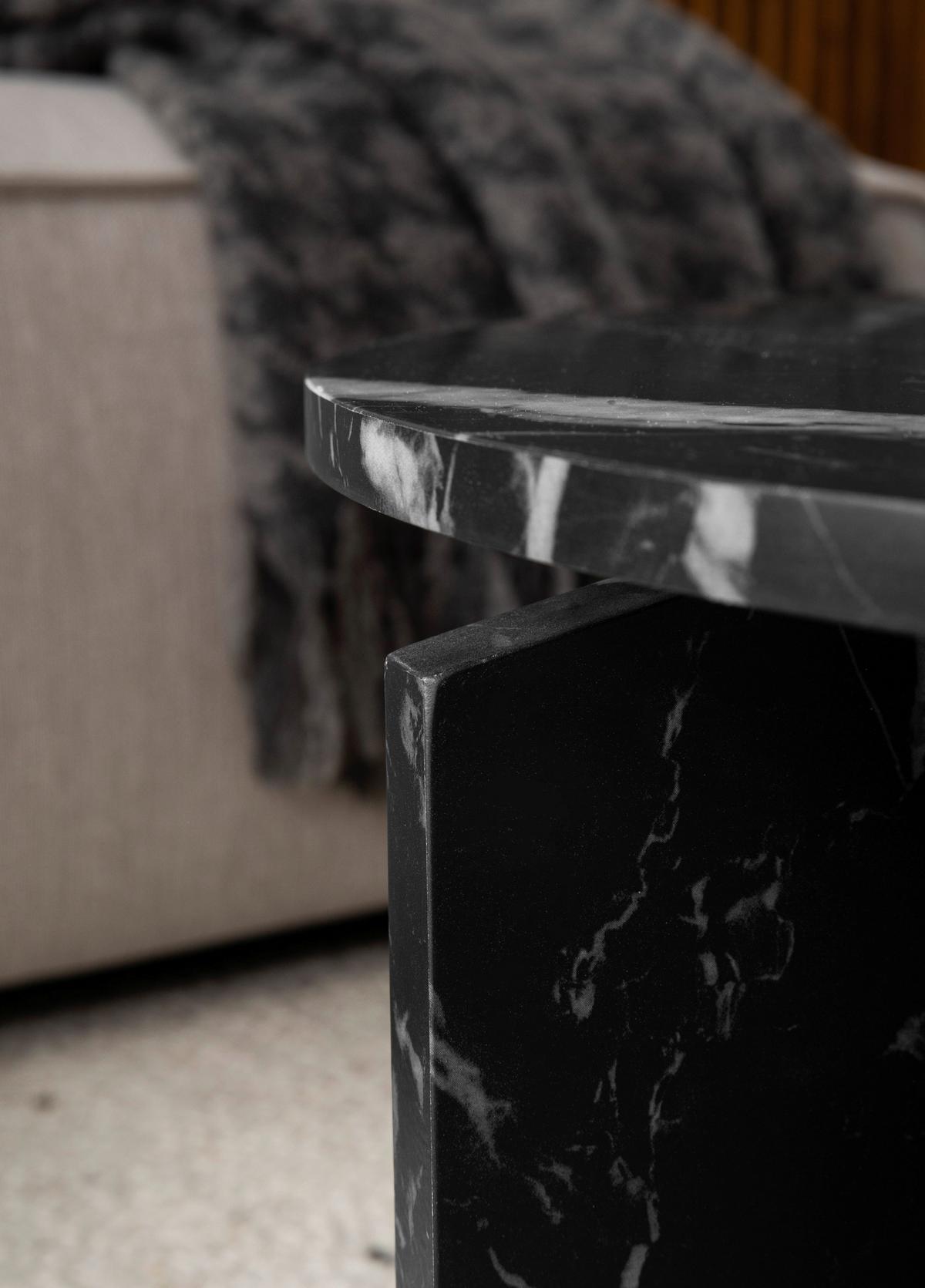 TABLE BASSE WL6.912 - noir, Design, matériau de bois (70/33/70cm) - Livetastic