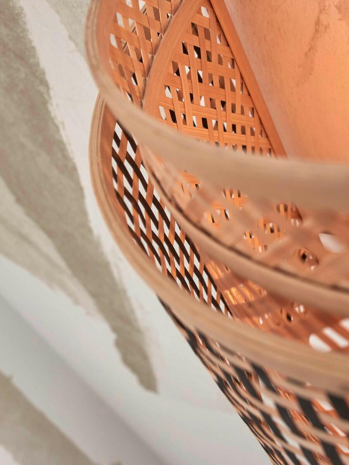 Stenska Svetilka Bhutan. Črna, Bambus - črna/naravne barve, Trend, les (32/16/27cm) - Good & Mojo