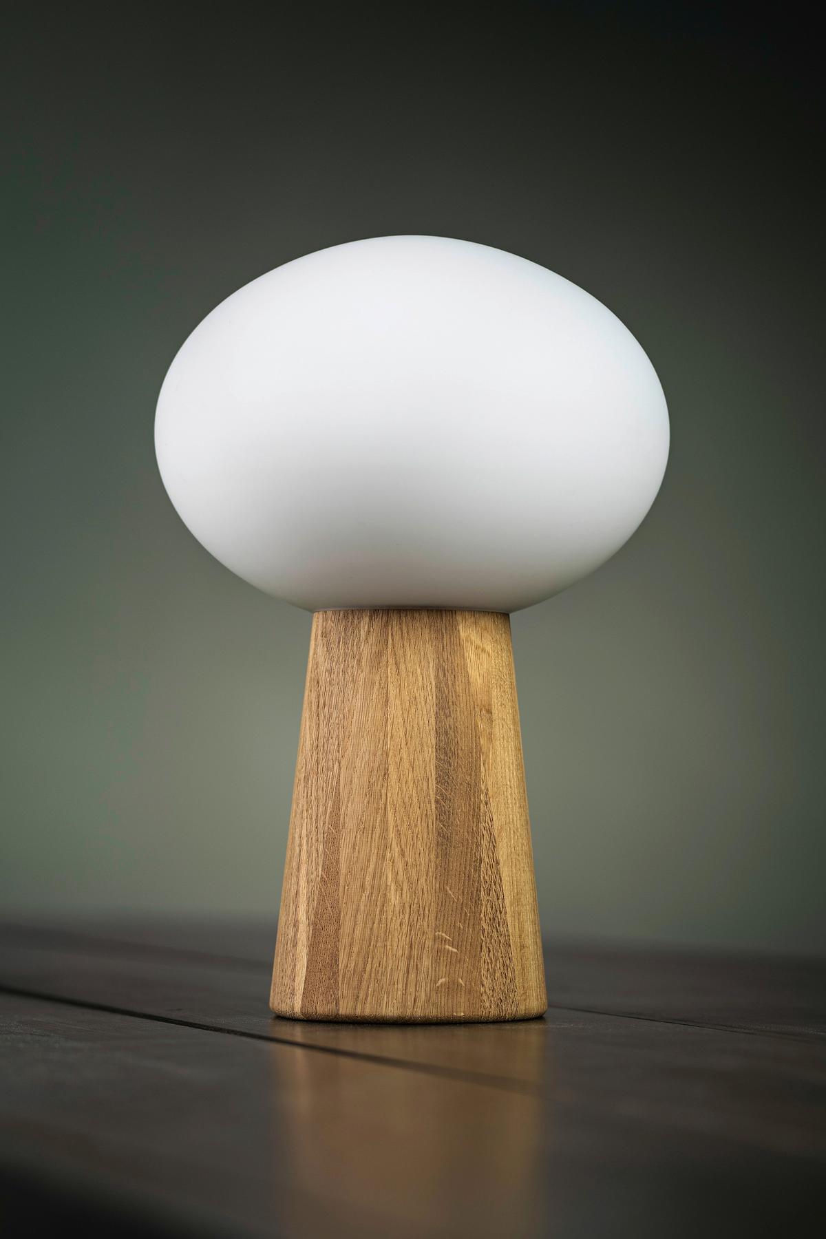 Tischleuchte Pater Table Eichefarben/Weiß max. 40 Watt - Eichefarben, Basics, Glas/Holz (25/25/37cm) - Markslöjd