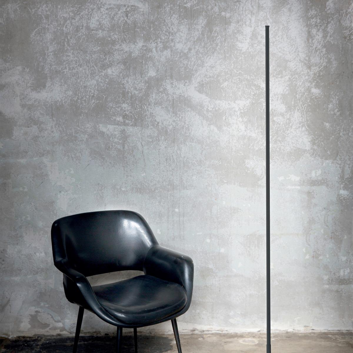 LED-Stehleuchte Yoko Schwarz max. 16 Watt - Schwarz, Design, Kunststoff/Metall (20/20/146,5cm) - Ideal Lux