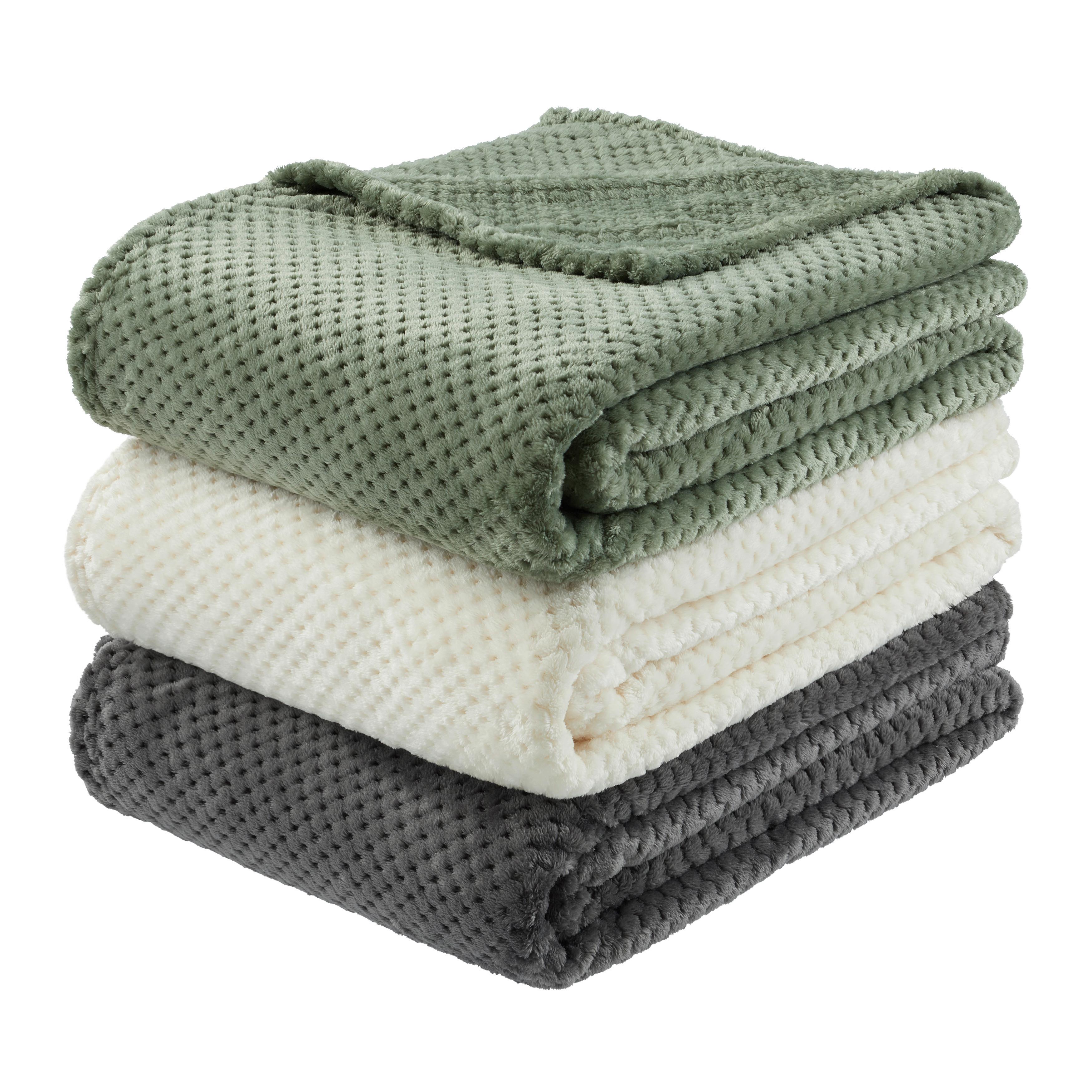 Pătură pufoasă Lars - verde, Konventionell, textil (140/180cm) - Mömax