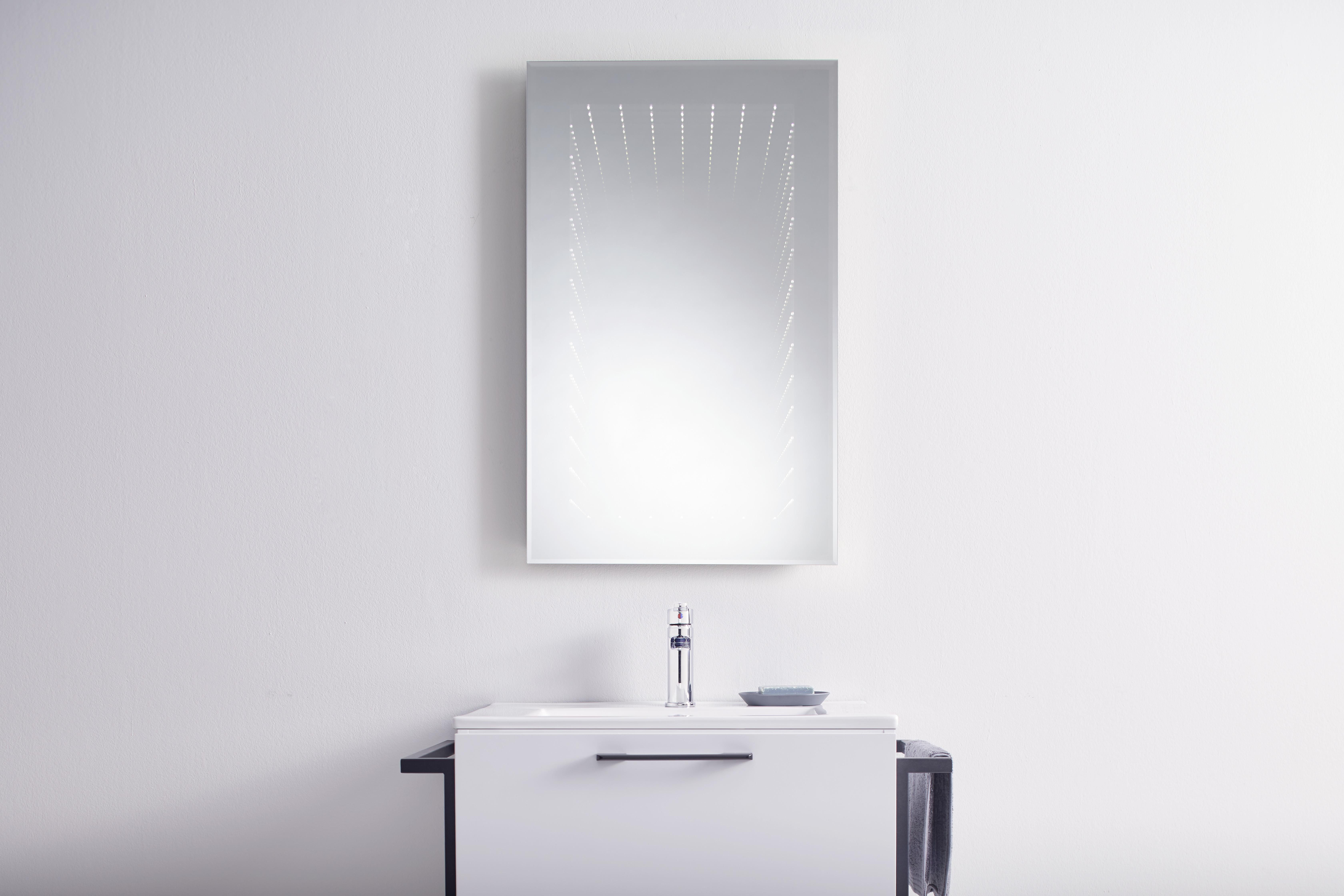 Wandspiegel Silberfarben inkl. LED 'Morror Switch' - Silberfarben/Schwarz, Basics, Glas/Metall (80/50/3cm)