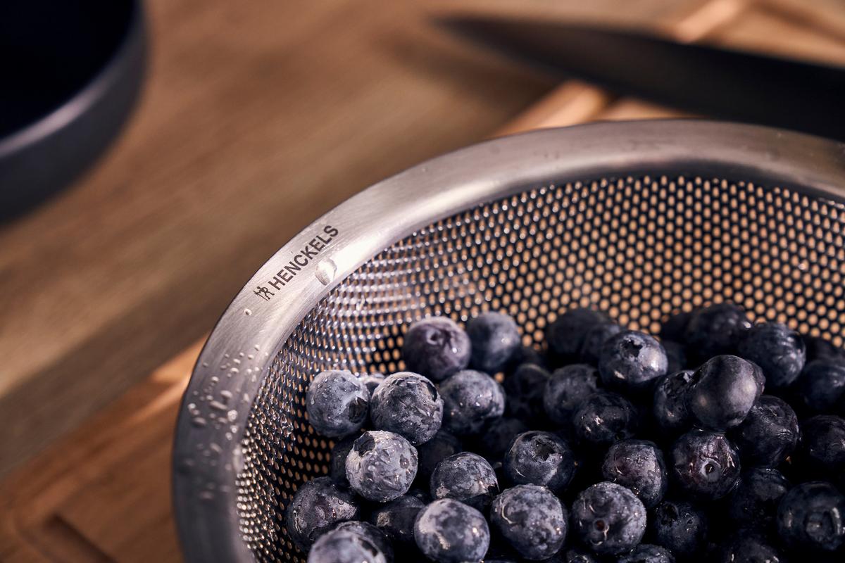 SITKO KUCHENNE 1033166 - Basics, metal (24cm) - Henckels by ZWILLING