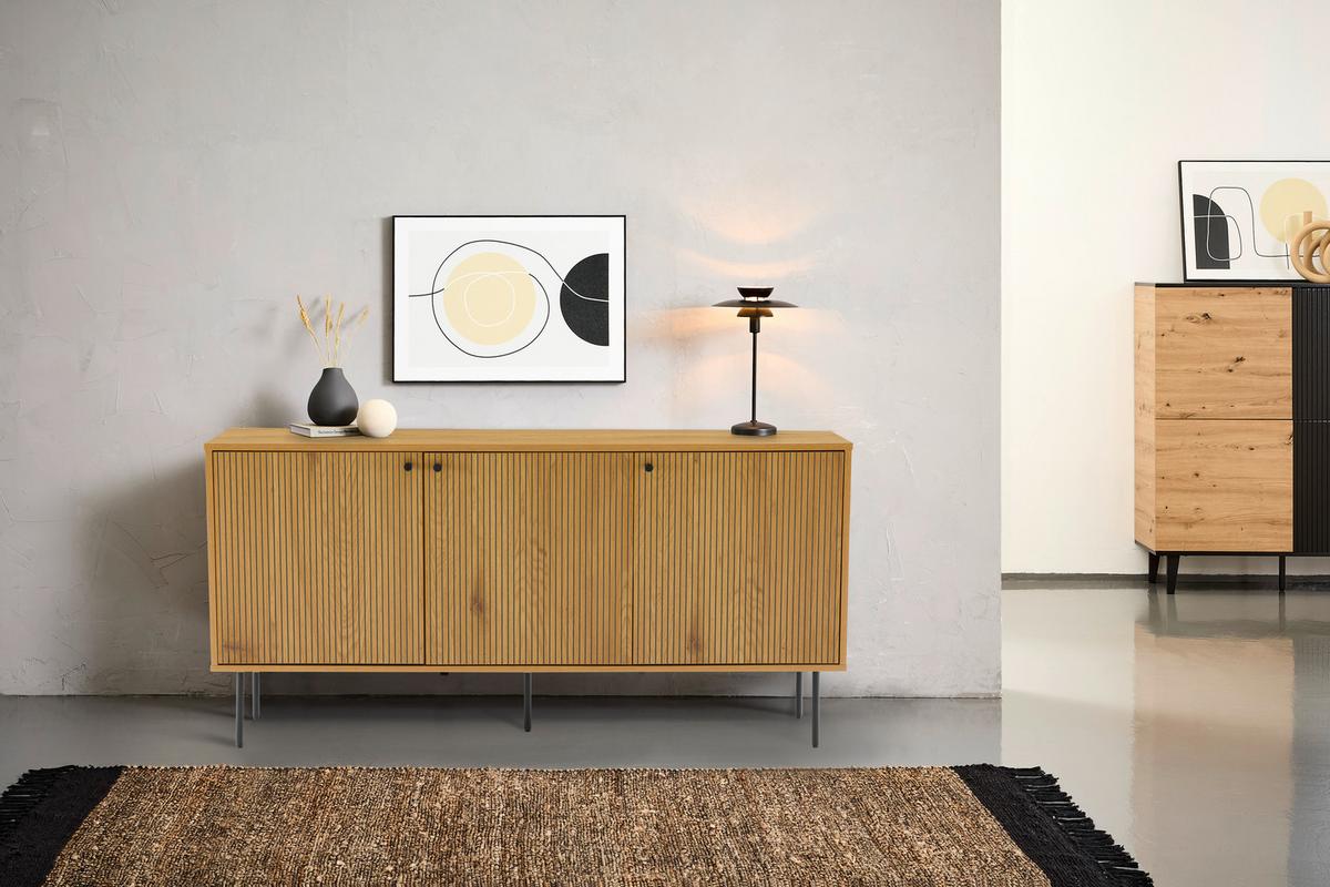 KOMODA SZEROKA LINE - kolor dębowy/czarny, Design, materiał drewnopochodny/metal (150/75/40cm) - Carryhome