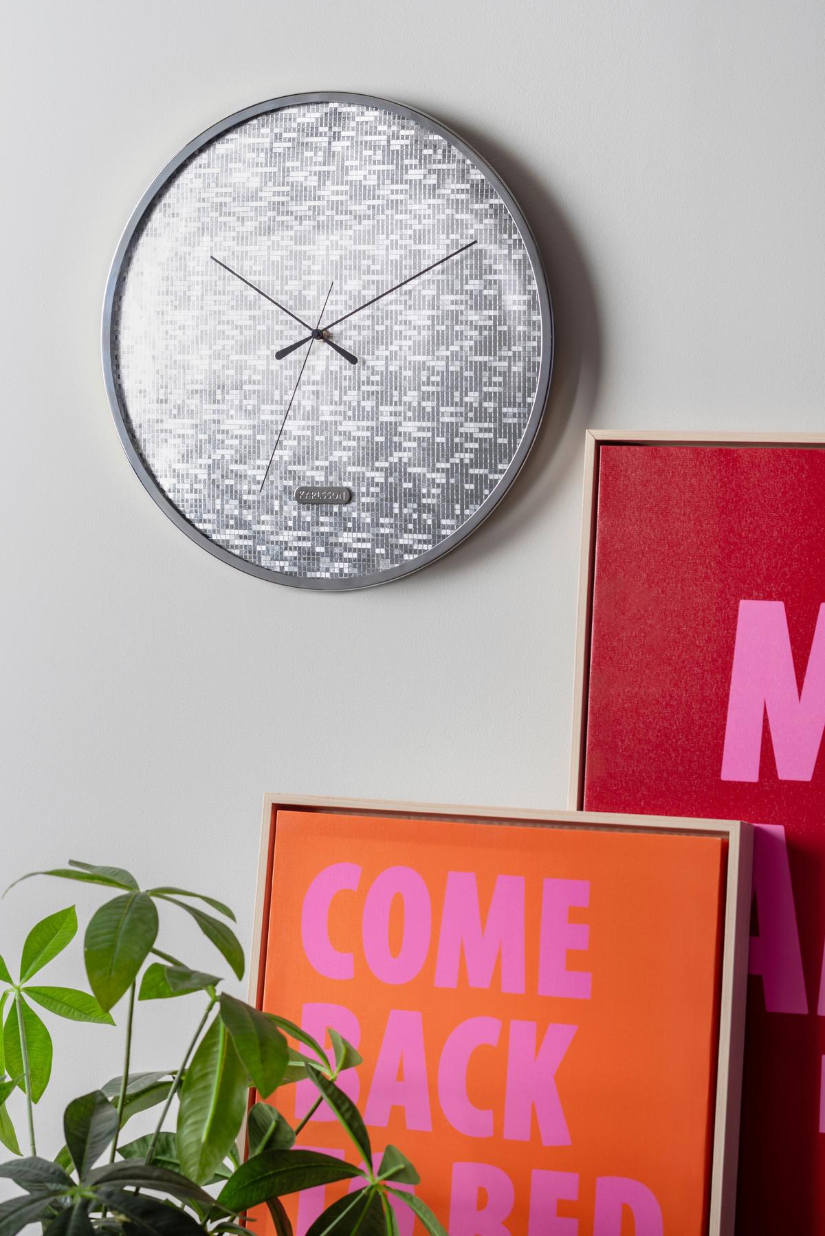 ZEGAR ŚCIENNY KA6005SI - kolor srebrny, Konventionell, metal (40/40/4.5cm) - Karlsson