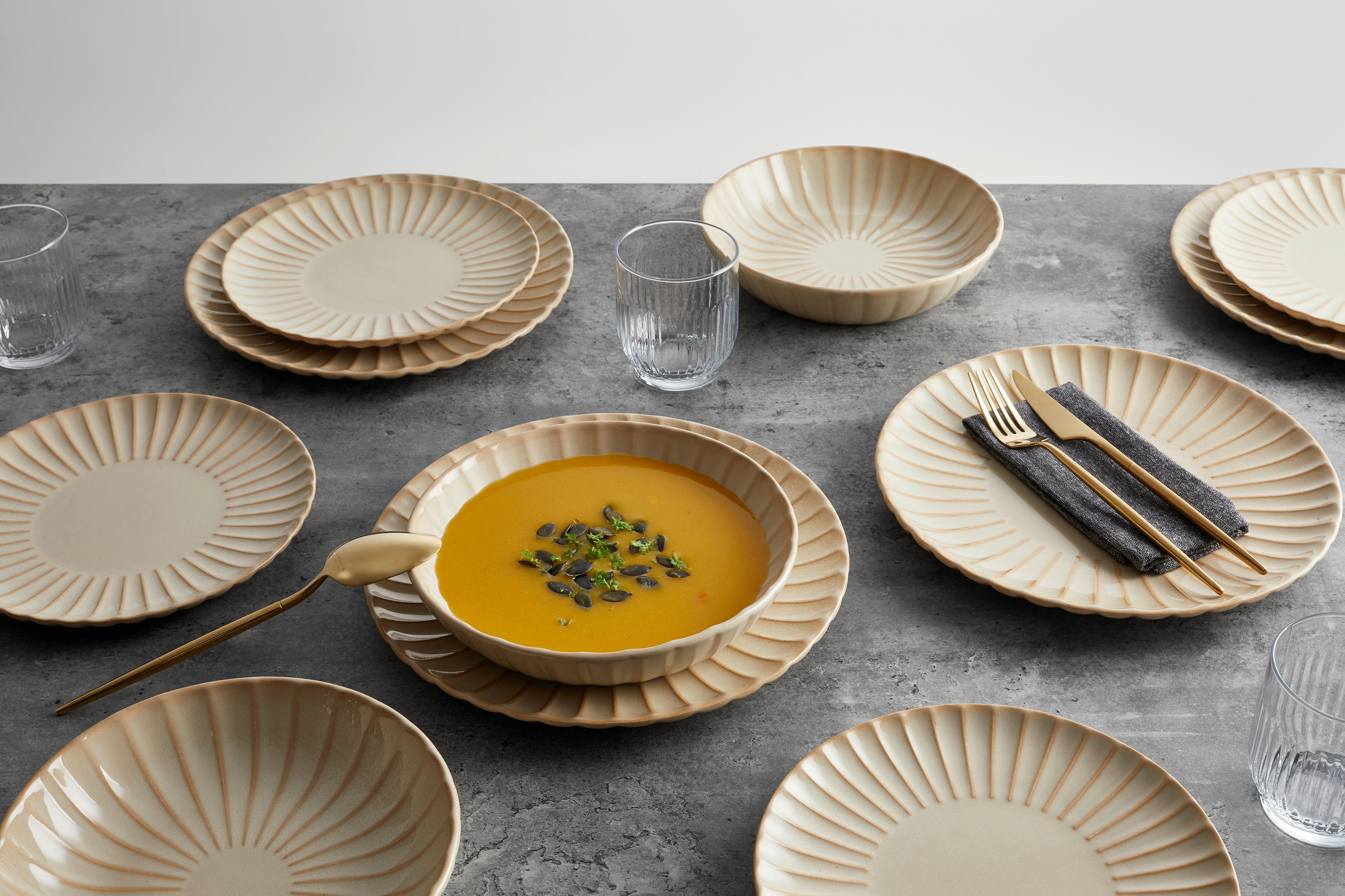 Jedilni Servis Becky - bež, Romantika, keramika (28.5/23/29cm) - Modern Living