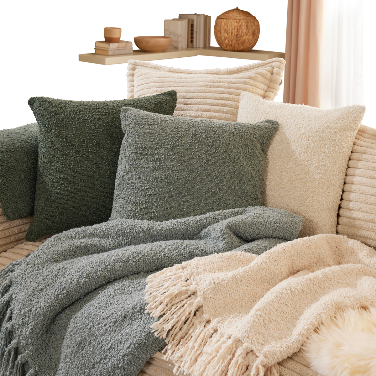 Díszpárna Boucle - fehér, Konventionell, textil (45/45cm) - Modern Living