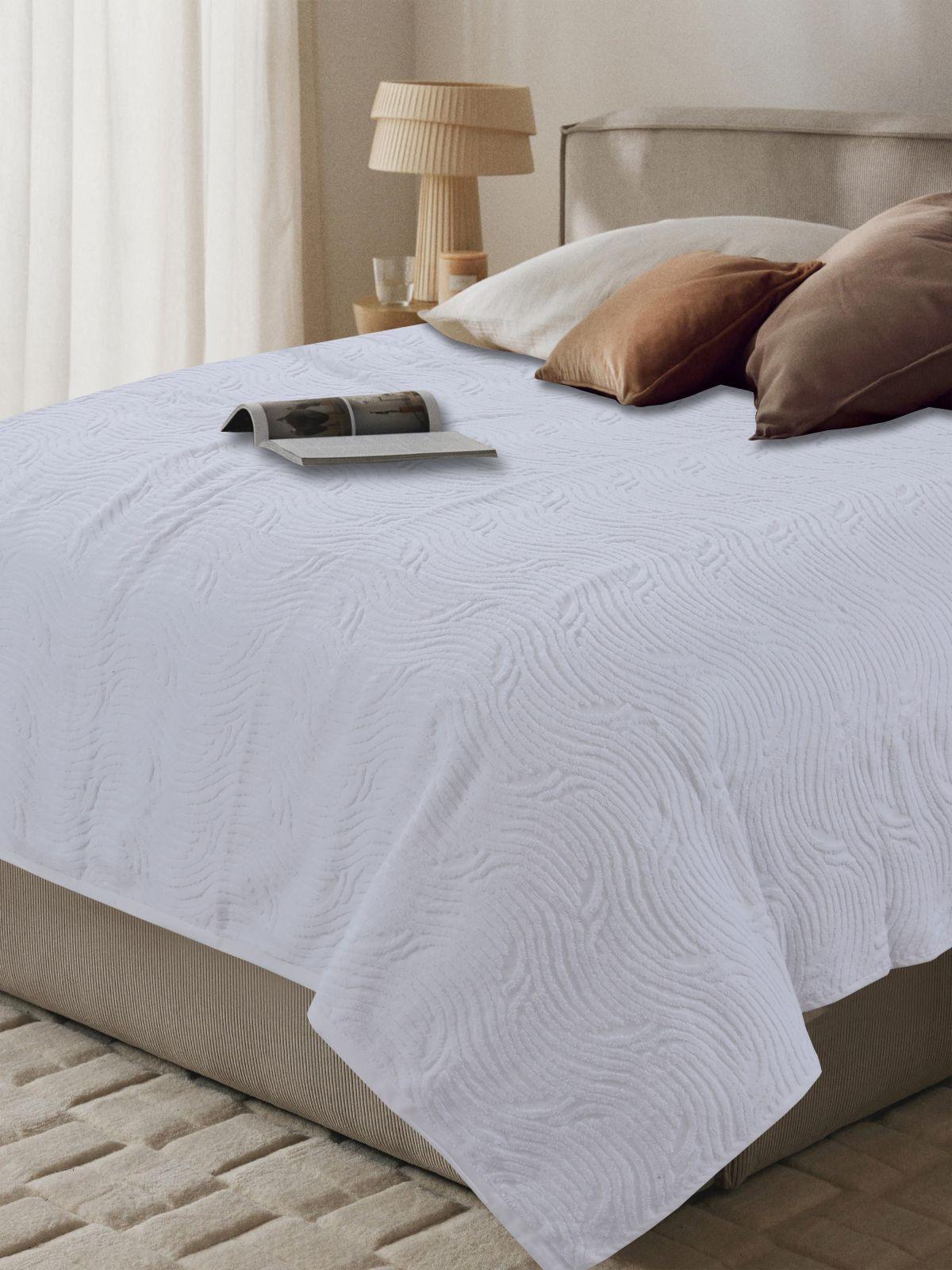 Prekrivač Elena 220x240cm - Basics (220/240cm)