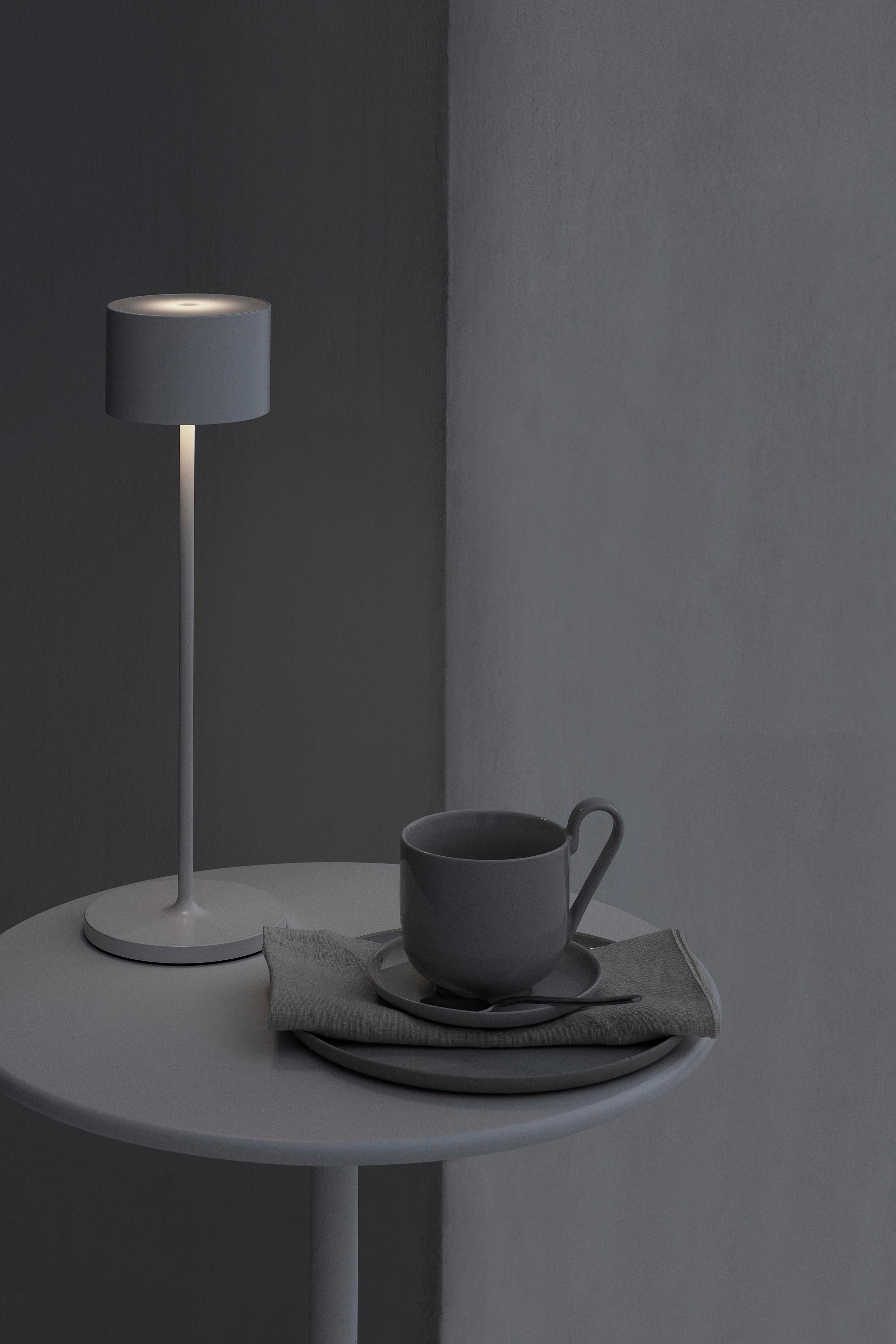 LAMPA STOŁOWA LED 66125 BLOMUS - szary, Design, metal (11/33,5cm) - Blomus