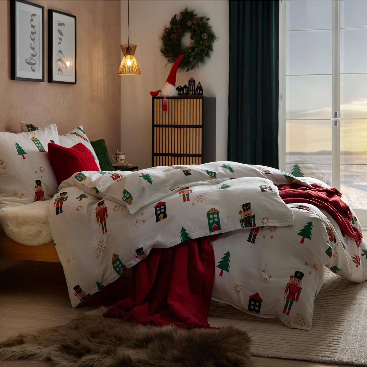 Fertigvorhang Viola in Dunkelgrün ca. 140x245cm - Dunkelgrün, KONVENTIONELL, Textil (140/245cm) - Premium Living