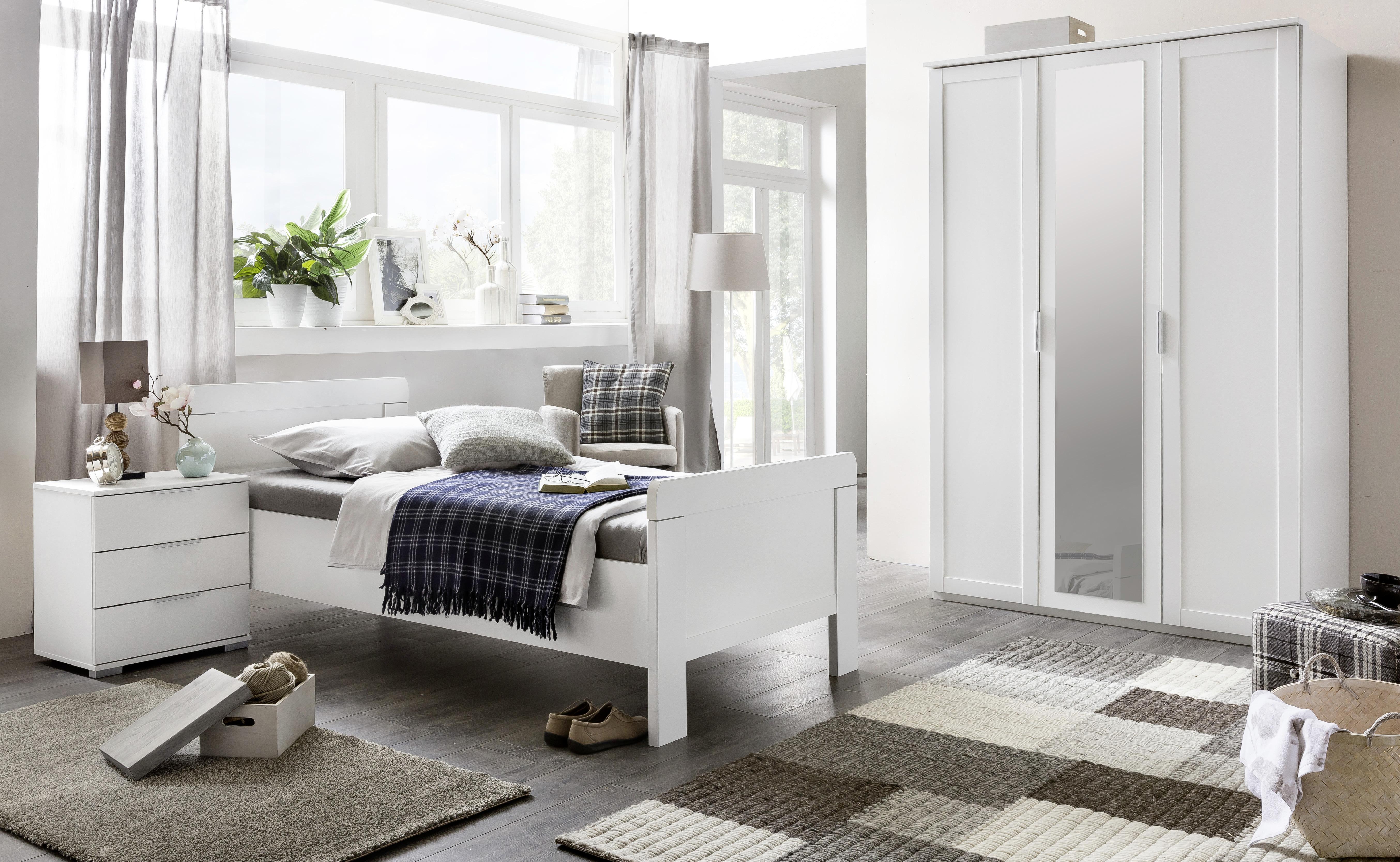 Ormar S Klasičnim Vratima Nadja - bijela/srebrne boje, Konvencionalno, staklo/drvni materijal (135/210/58cm) - Modern Living