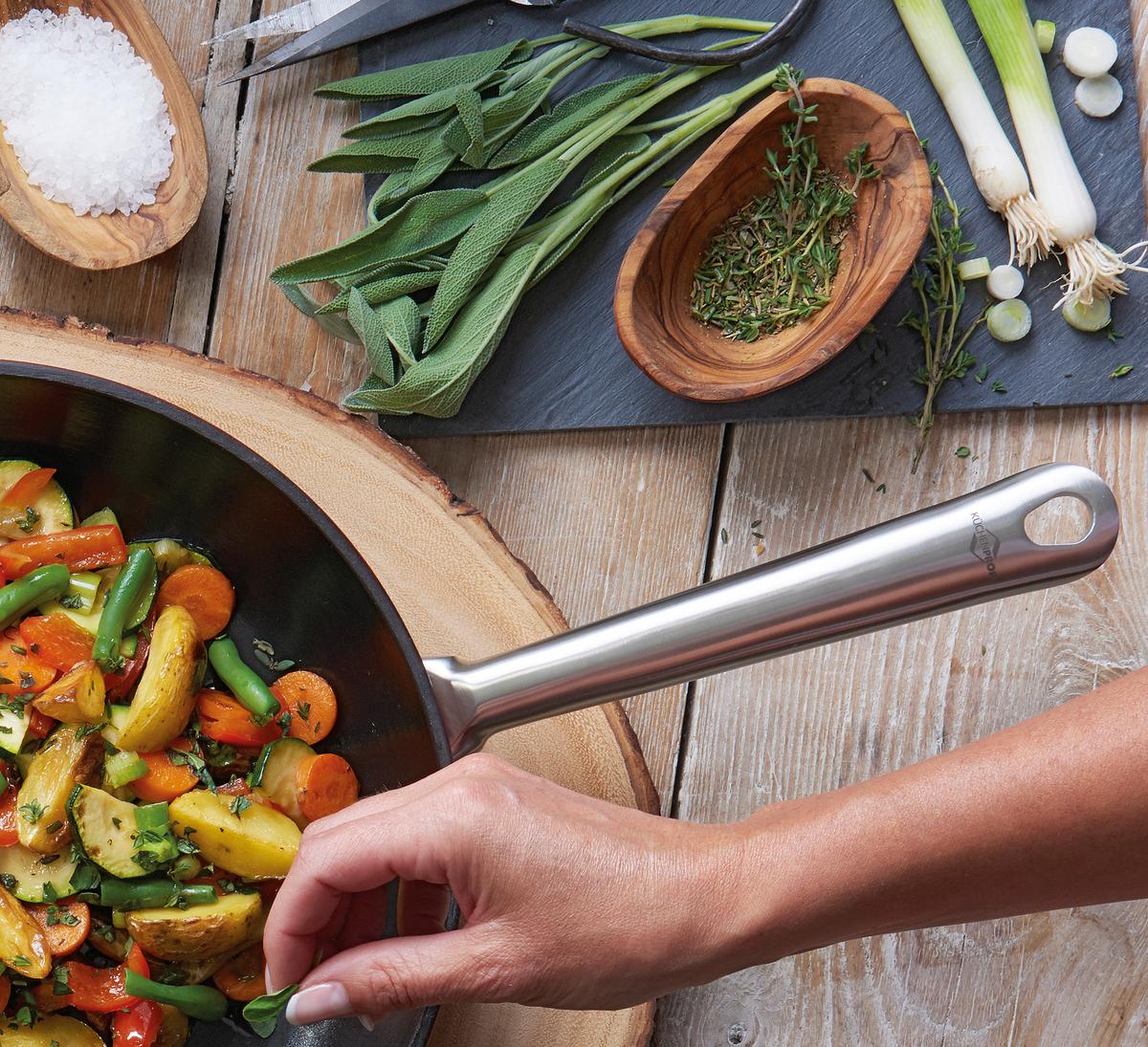 PATELNIA DO SMAŻENIA 0403001028 - czarny, Basics, metal (28/5cm) - KÜCHENPROFI