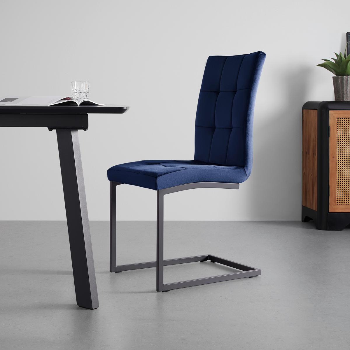 ZESTAW KRZESEŁ NA PŁOZIE MELA - ciemnoniebieski/czarny, Modern, metal/tkanina (44/95/60cm) - Bessagi Home