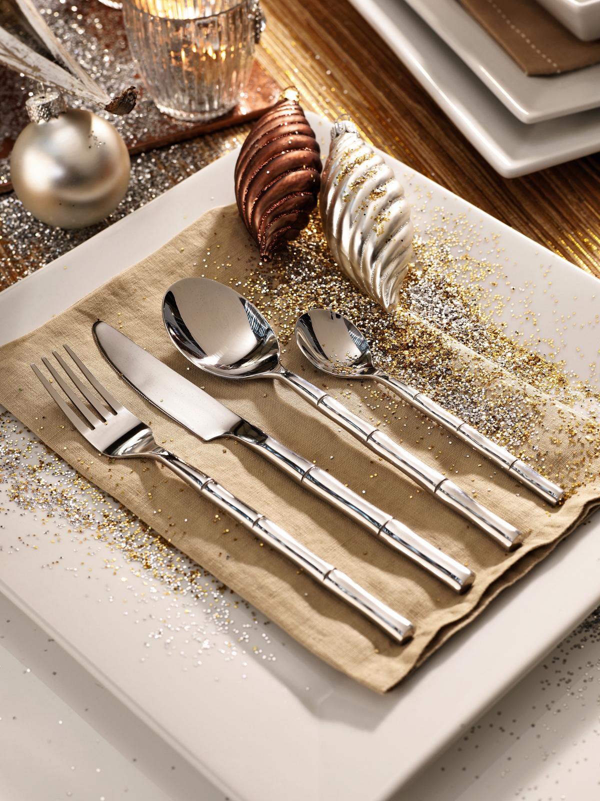 Besteckset Nicole aus Metall, 30-teilig - Edelstahlfarben, LIFESTYLE, Metall - Mömax