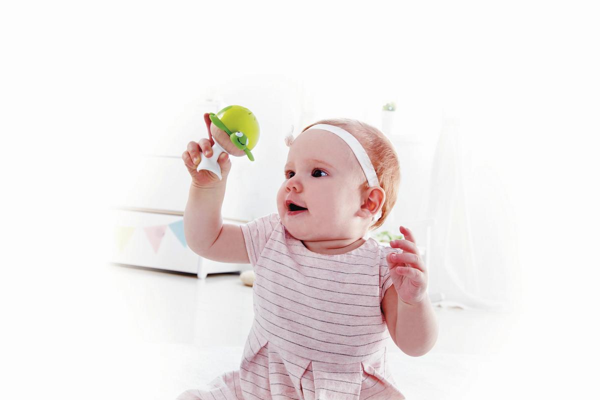 Csörgő Szett 3 Részes Hape - Basics, műanyag/fa (6,9/7,8/7,9cm) - Hape