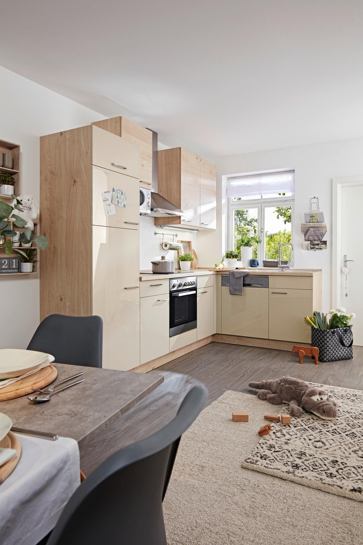 Eckküche inkl. 4 E-Geräte Star/Plan Eichefarben/Magnolie - Eichefarben/Magnolie, MODERN, Holzwerkstoff (280/175cm) - Express-Kuechen