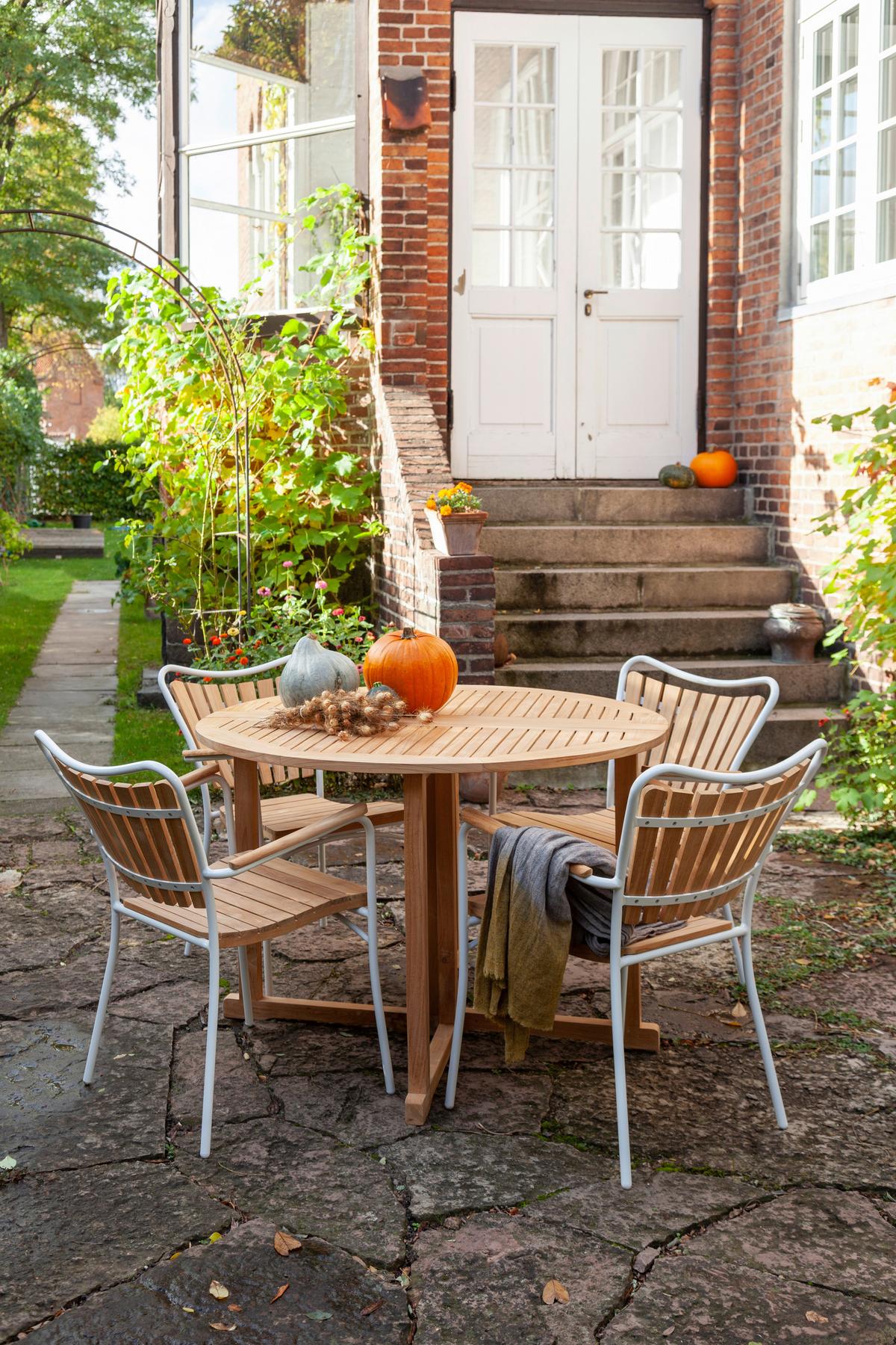 Gartenstuhl Ellen Metall/Teakholz - Weiß Hochglanz/Teakfarben, KONVENTIONELL, Holz/Metall (58,5/78/56,5cm) - Gardenson