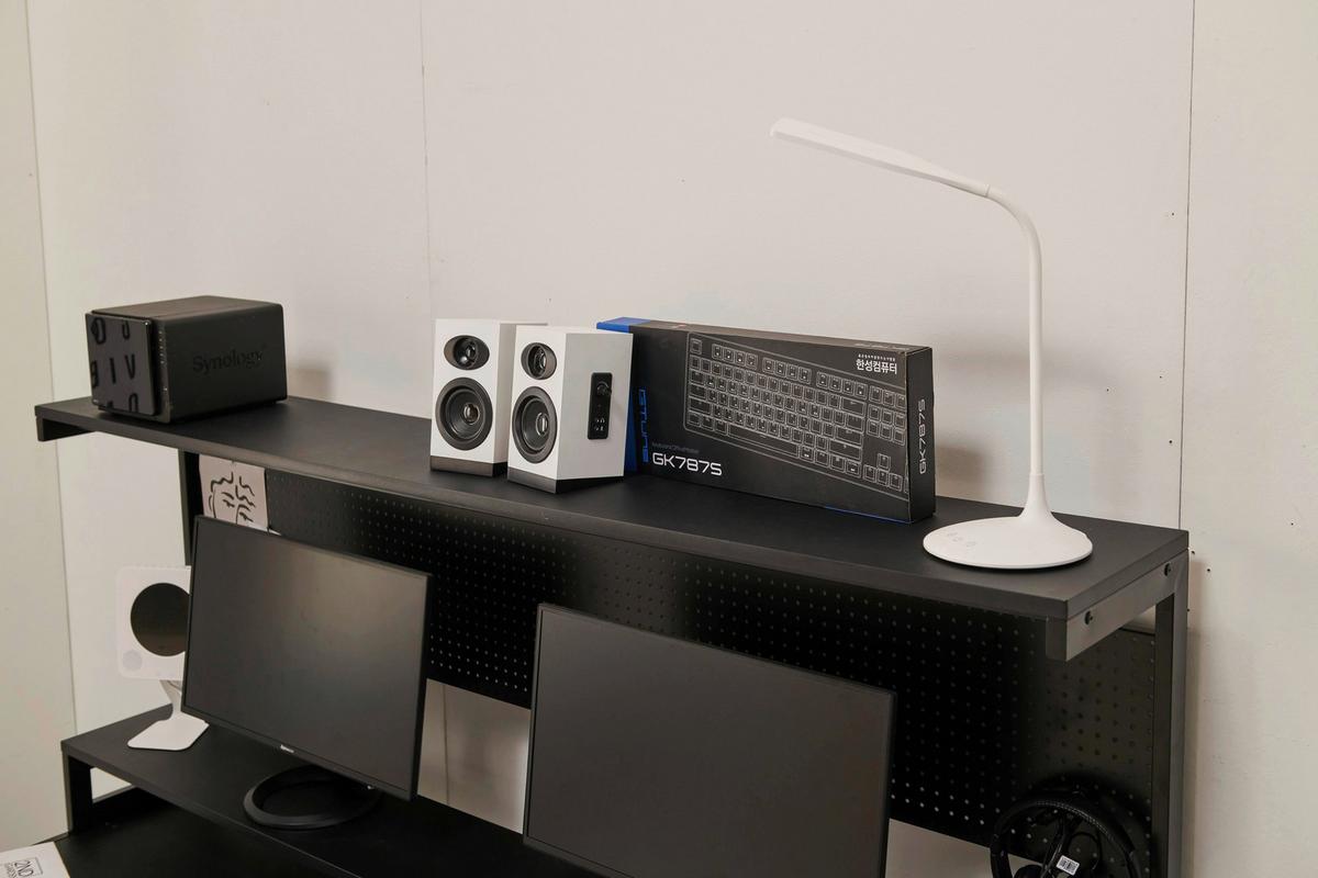 Schreibtisch Metall Schwarz - Schwarz, Design, Holzwerkstoff/Metall (180/70/148cm) - Livetastic