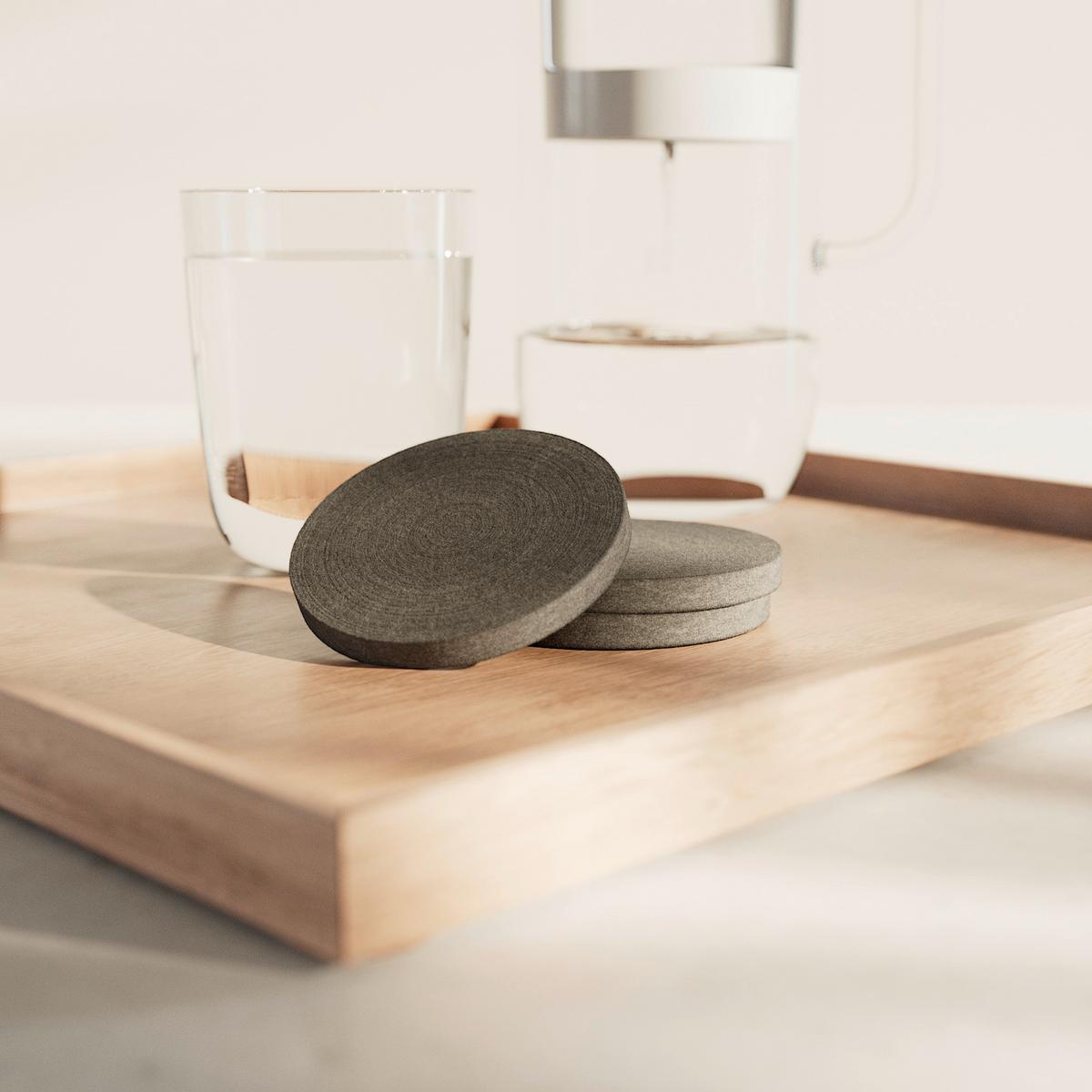 DZBANEK FILTRUJĄCY DO WODY LUCY FILTER CARAFE - przejrzysty/biały, Trend, tworzywo sztuczne/szkło (2l) - waterdrop