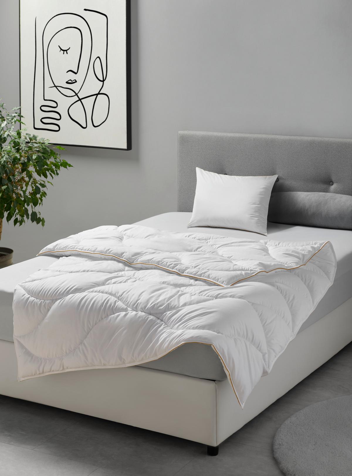 Párna Goldline 40/50 - fehér, műanyag/textil (40/50cm) - Premium Living