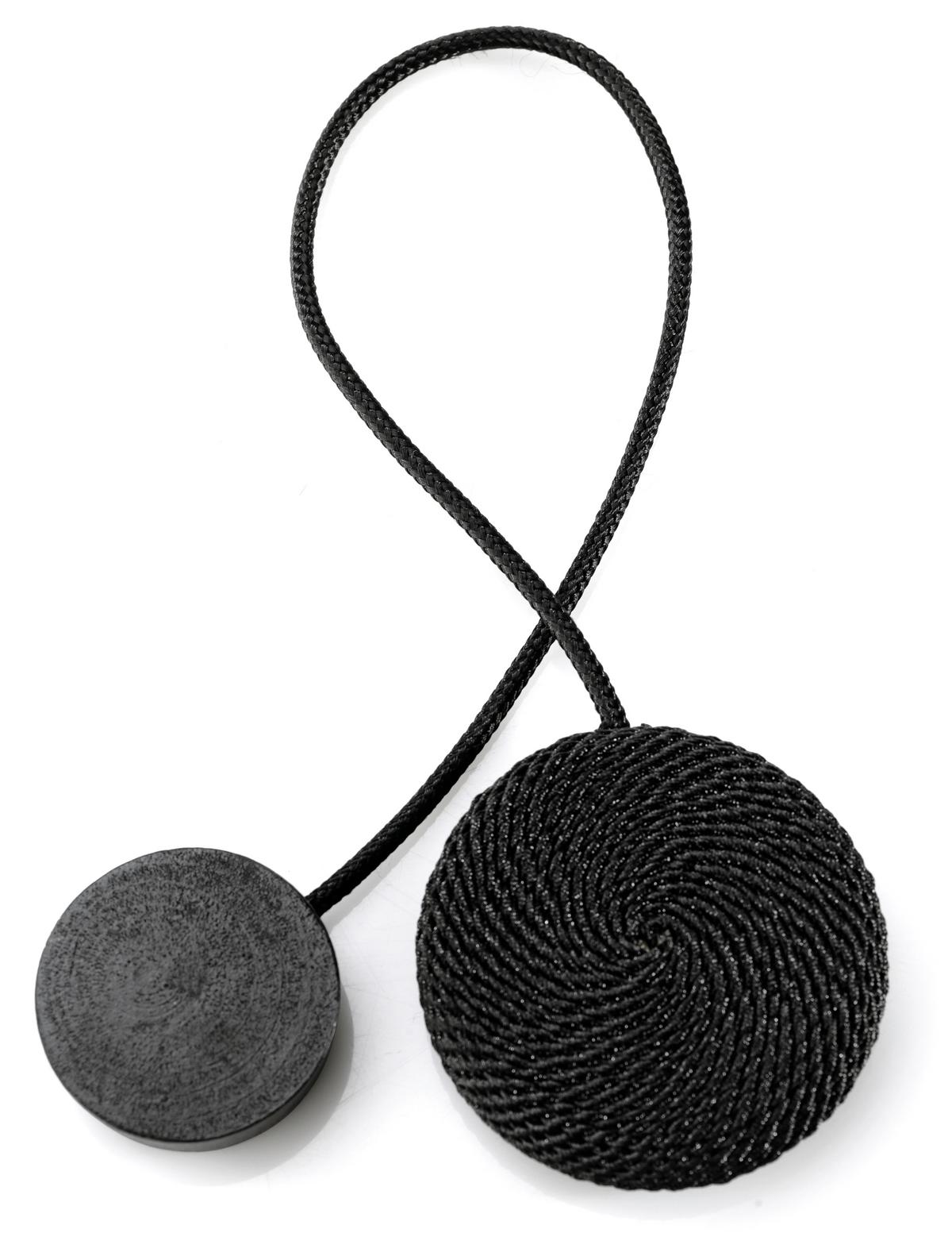 Függönyelkötő Jan - fekete/fehér, textil (38cm) - Modern Living