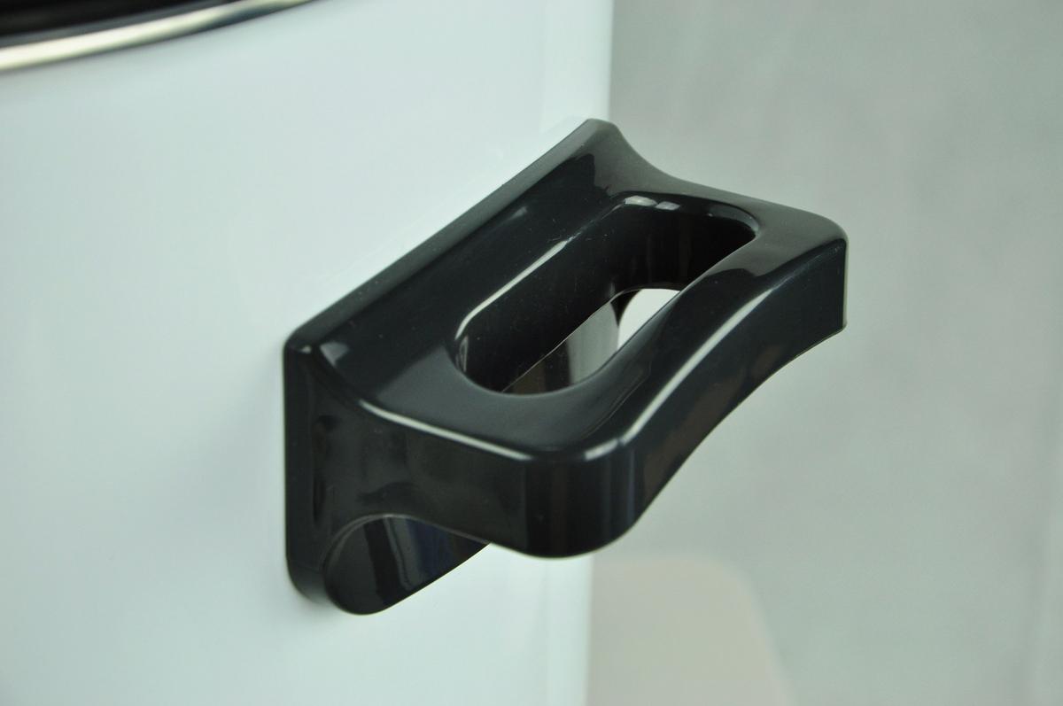 GARNEK ELEKTRYCZNY CHARLIE - czarny/biały, Basics, tworzywo sztuczne/metal (46/48,5cm) - Atrigo