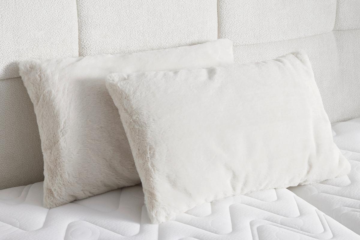 Okrasna Blazina Lea S, 2 Kosa - krem barve, tekstil (52/32cm) - Premium Living