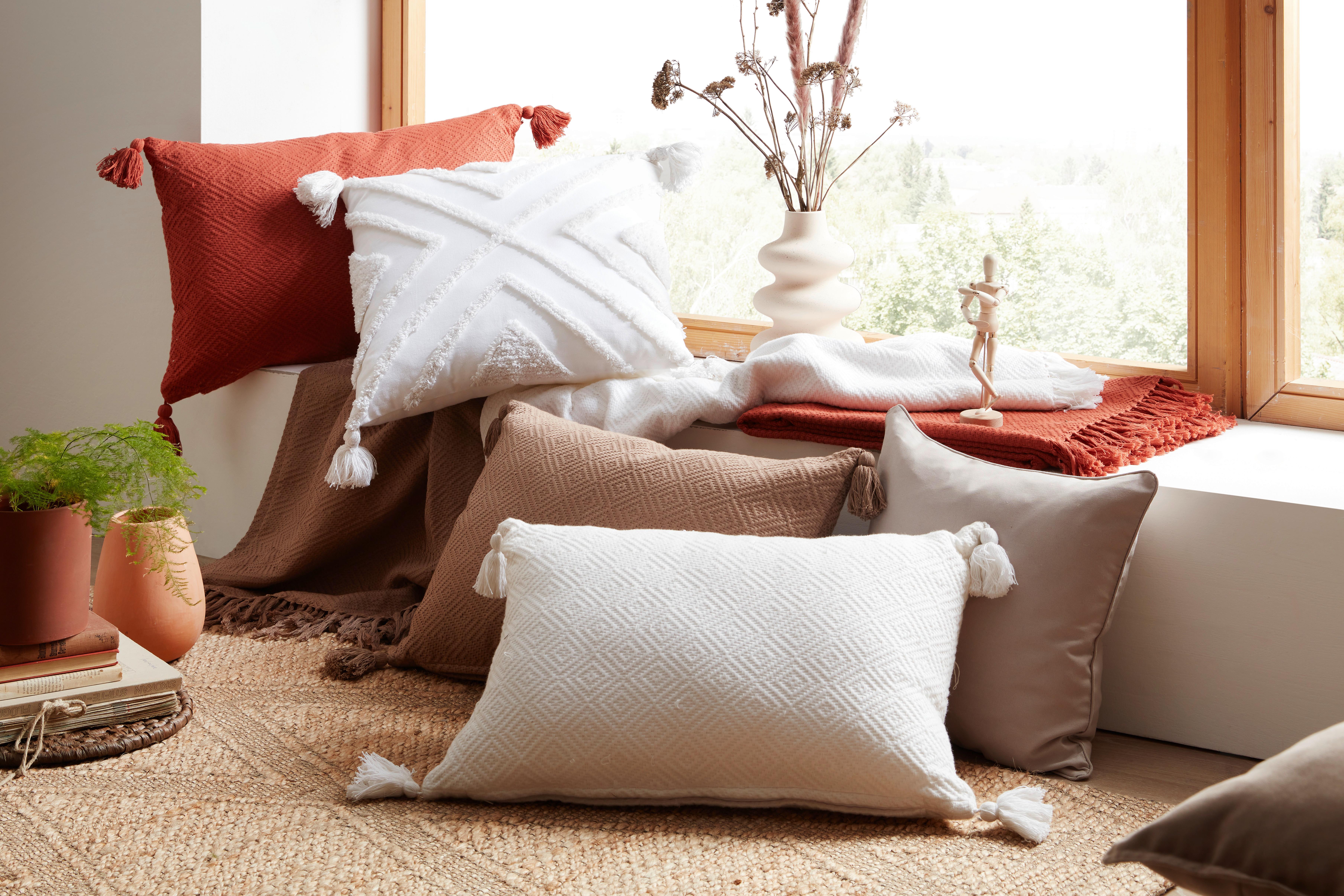 PRYDNADSKUDDE FRIEDA - vit, Modern (40/60cm) - Modern Living