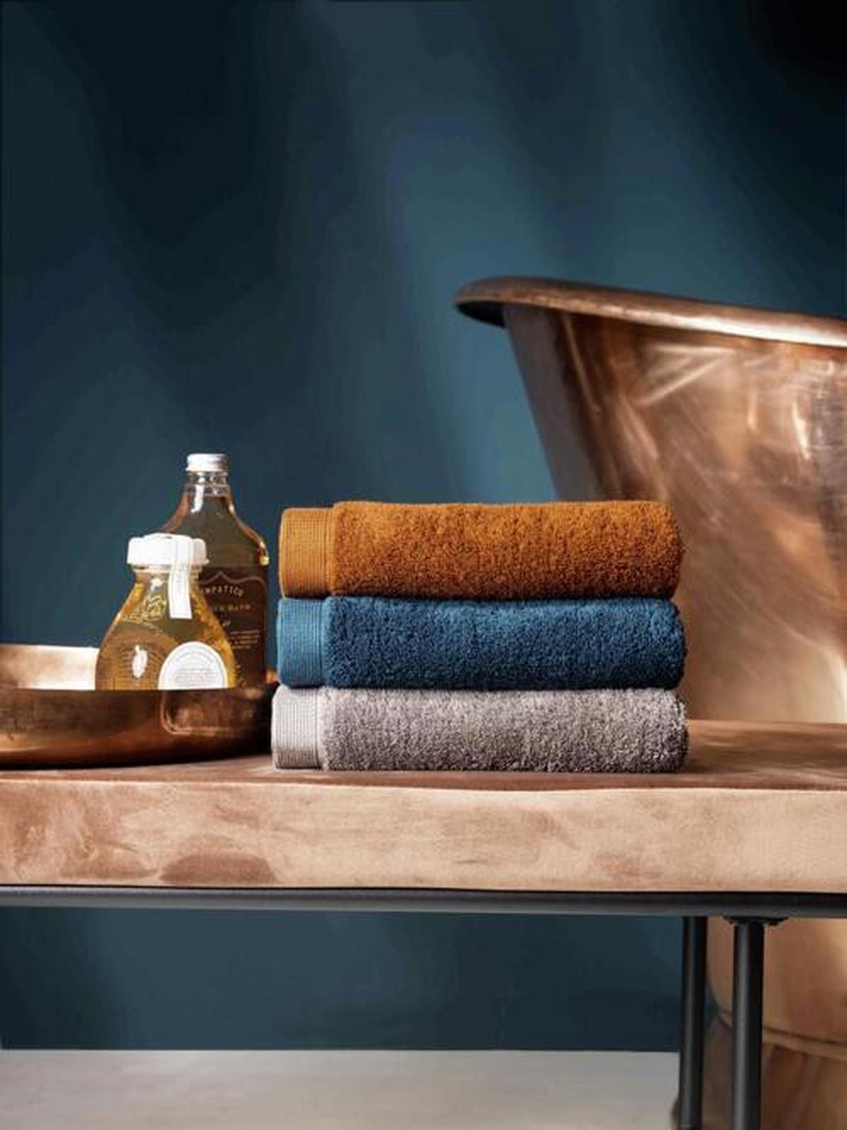 SEIFTUCH HIGH LINE 9603/216 - Grün, Basics, Textil (30/30cm) - Vossen